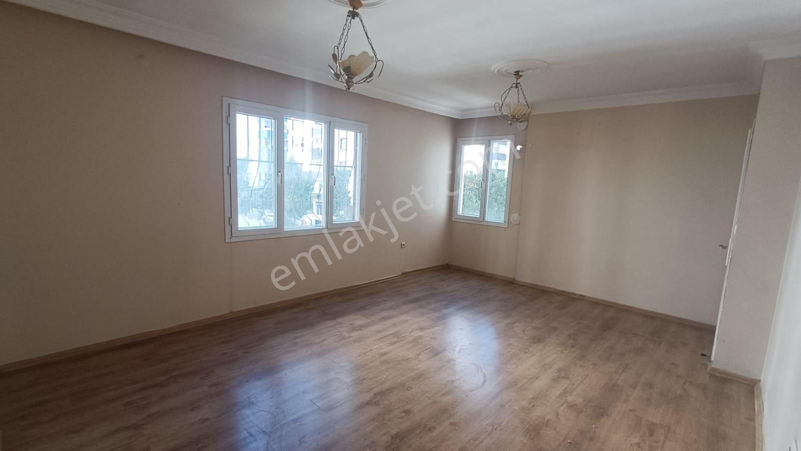 Buhara Okulu Civarı 3+1 Kapalı Mutfak 6 Katlının 2.katı Demir Şebekeli Cazip Satılık Daire - Görsel 9