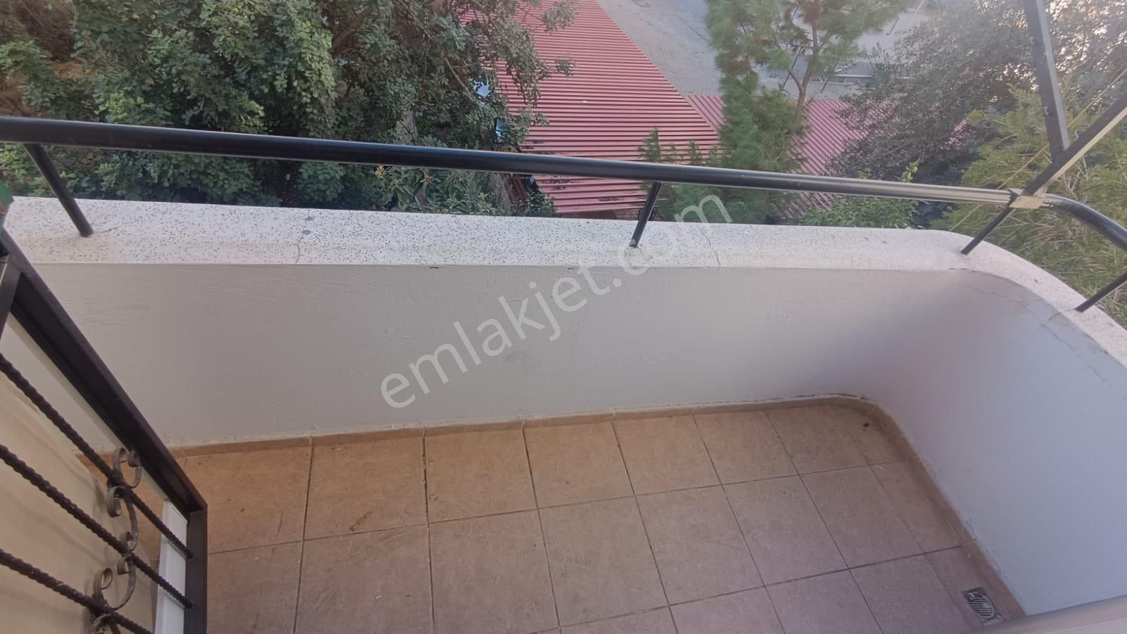 Buhara Okulu Civarı 3+1 Kapalı Mutfak 6 Katlının 2.katı Demir Şebekeli Cazip Satılık Daire - Görsel 26