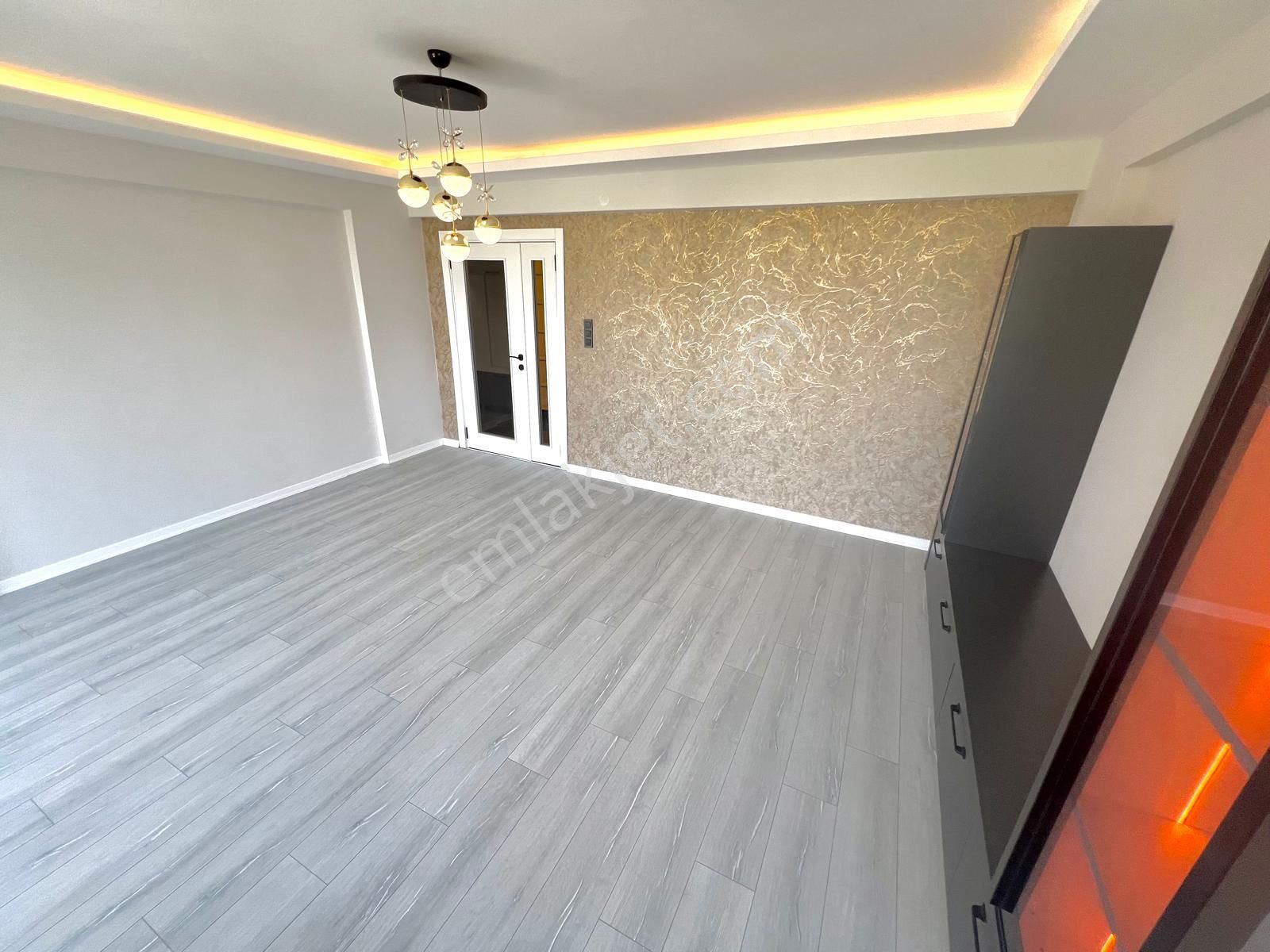 Cantan Emlaktan Akçay İkizçay'da Ön Cephe Lüks 3+1 Daire - Görsel 29
