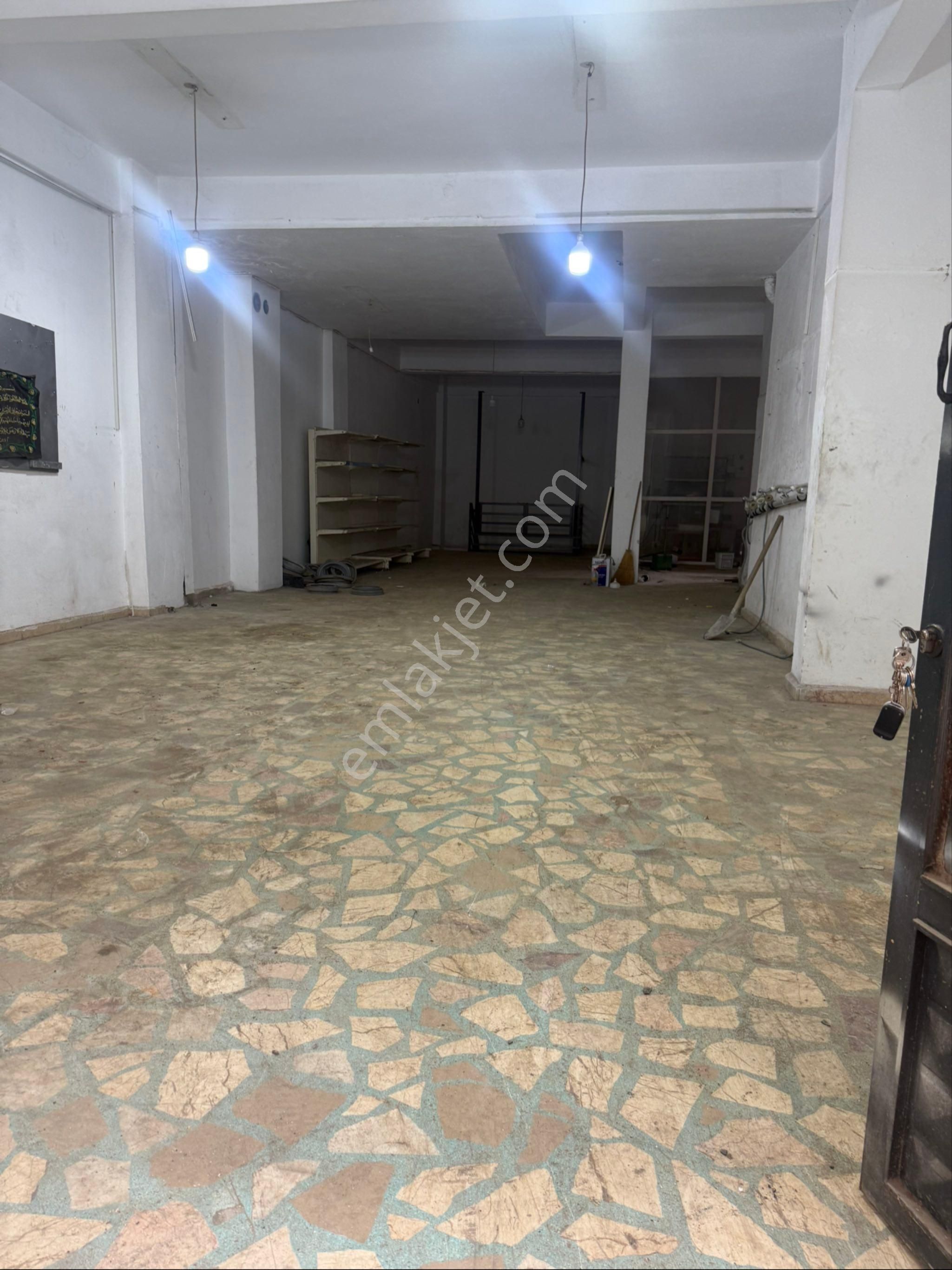 Bursa Osmangazi Gazcılar Sakayra Mh Kiralık Dükkan - Görsel 2