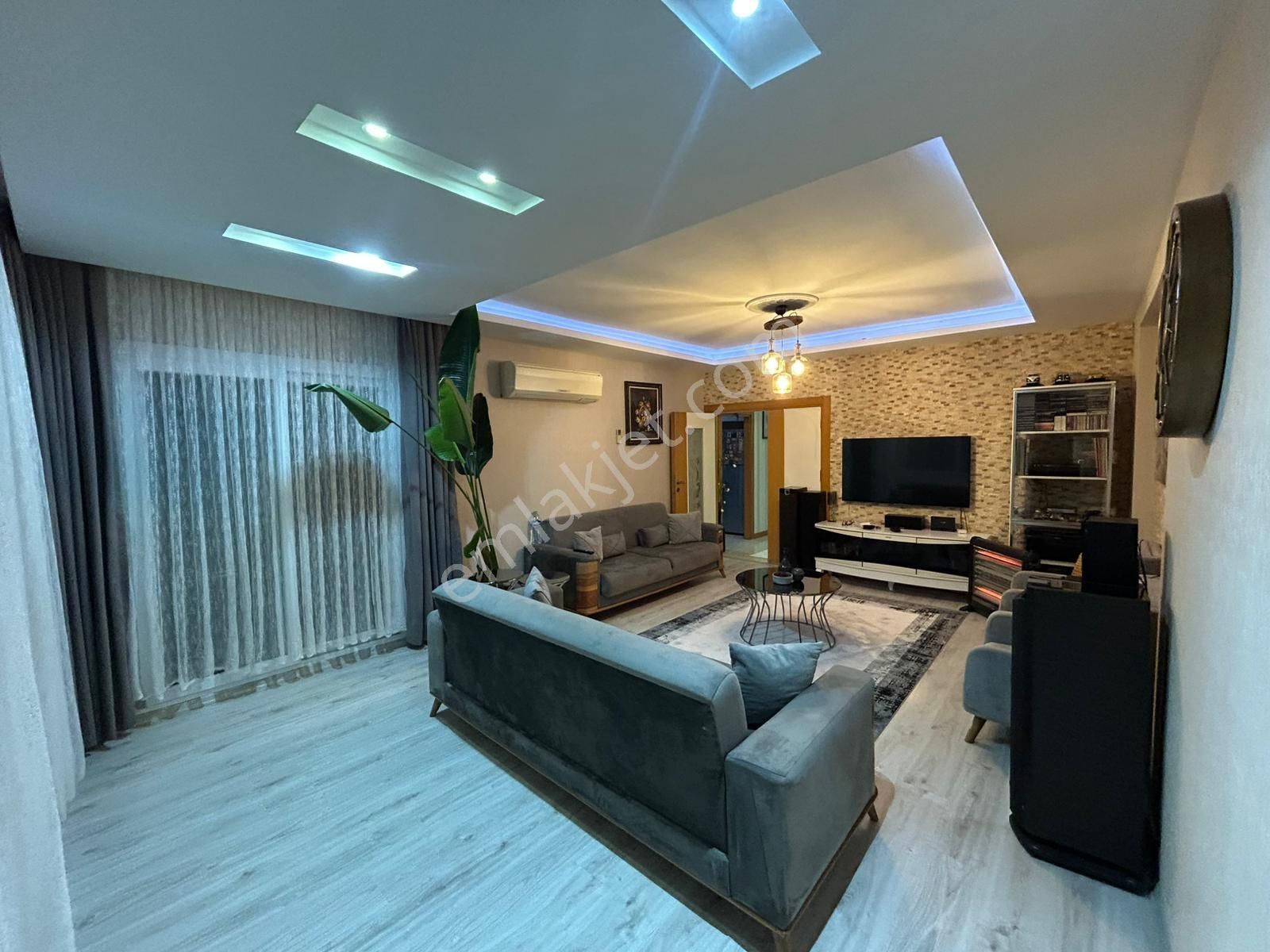 Rng' Den Karataş Yolu Bulvar Üzeri 3+1 K Mutf Ekstralı Full+full - Görsel 15