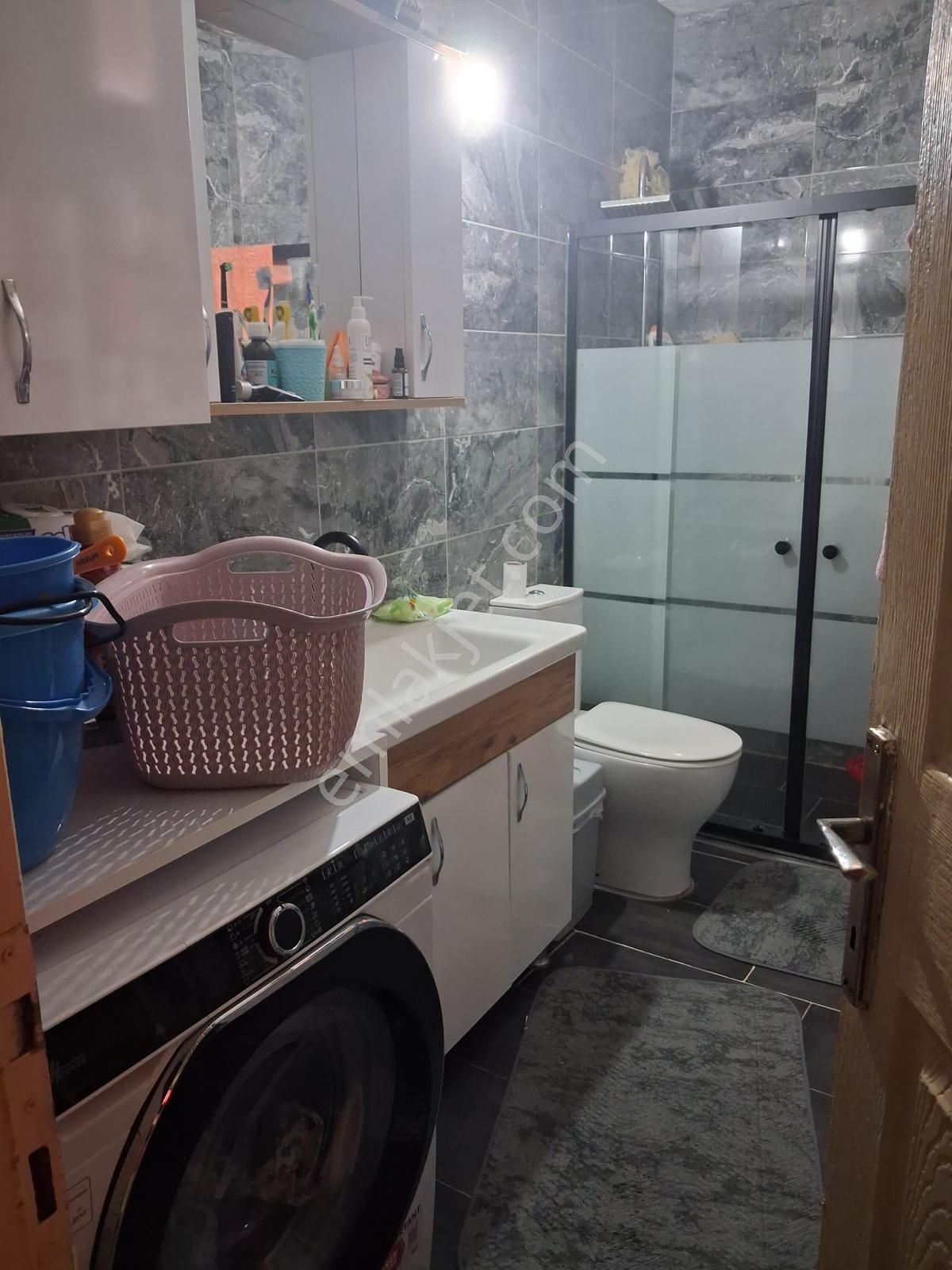 “satılık Konak Üçyol Atilla Mahallesi 3+1 Asansörlü, Doğalgazlı, 3 Balkonlu Ferrah Daire” - Görsel 6