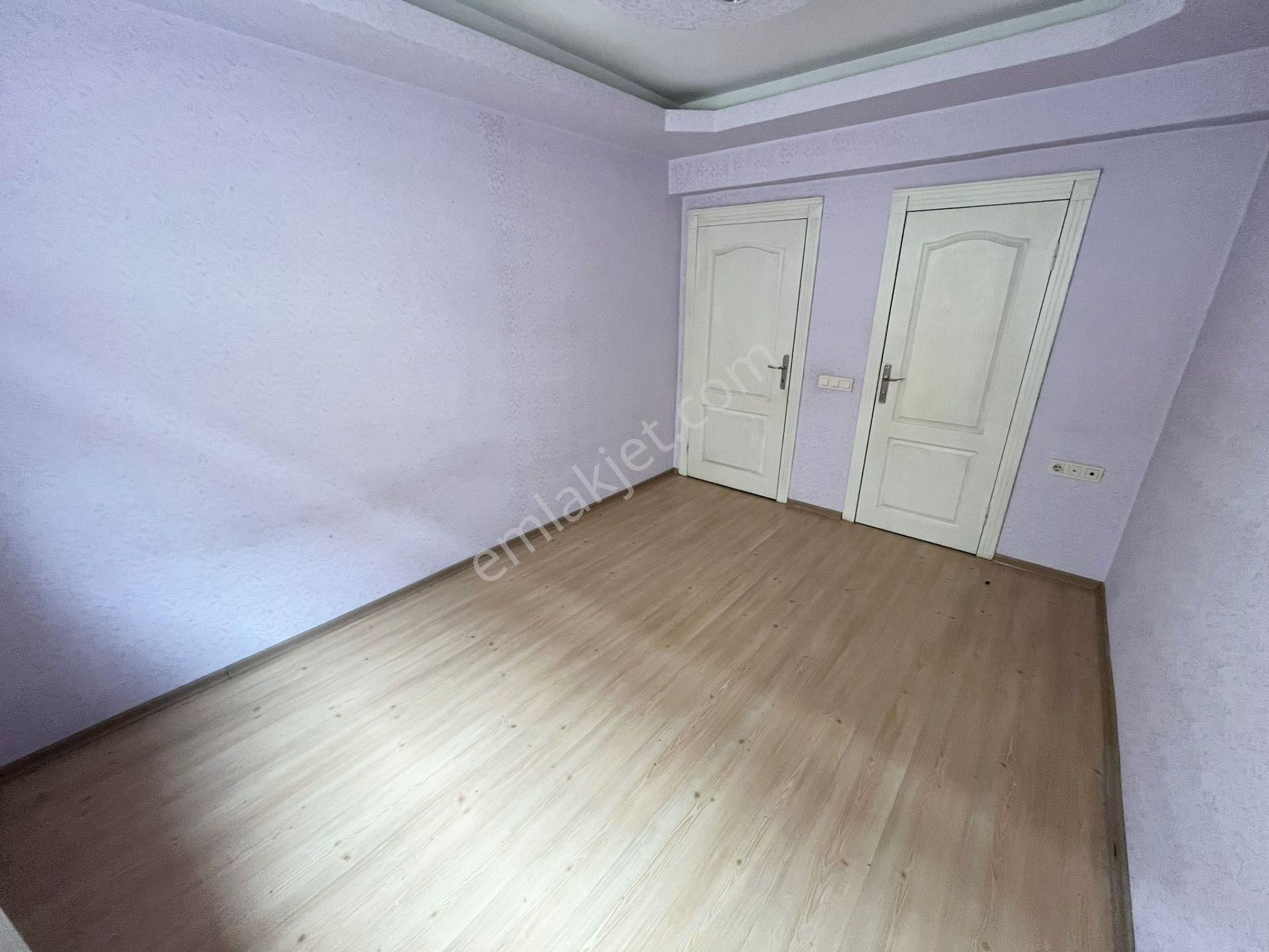 Yıldız'dan Cadde Üstü Ara Kat E.banyolu3+1 Kiralık !!!! - Görsel 20