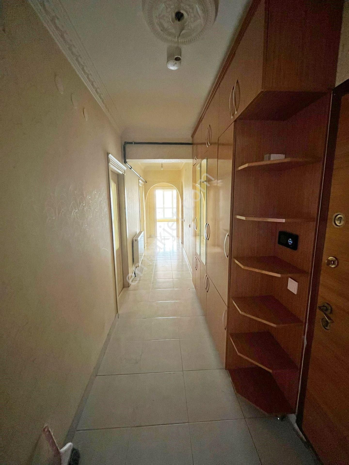 Yıldız'dan Cadde Üstü Ara Kat E.banyolu3+1 Kiralık !!!! - Görsel 26