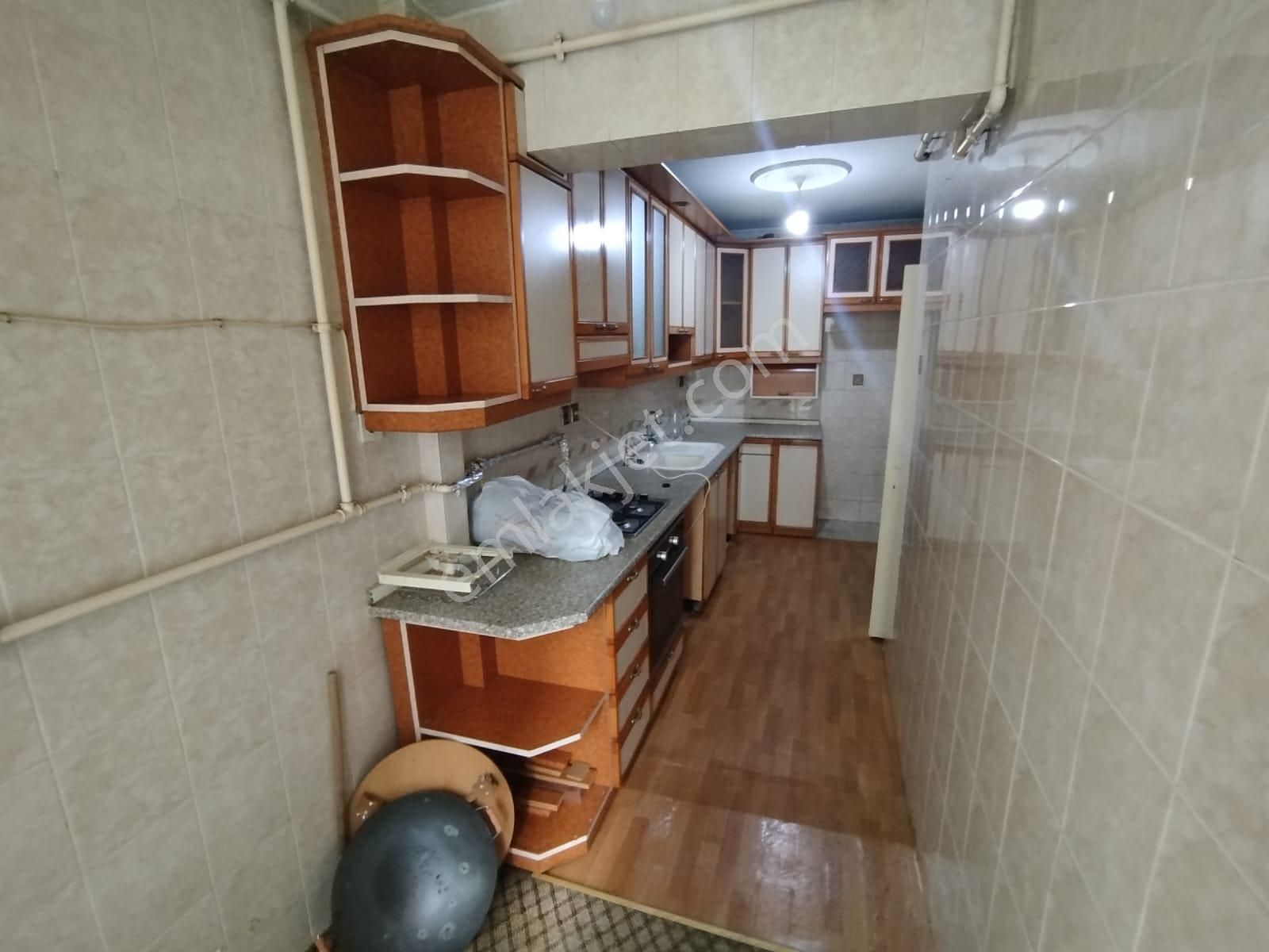 Aydın İnş Uğurmumcu Mah 3+1 120m2 1.kat Ulaşıma Yakın - Görsel 10