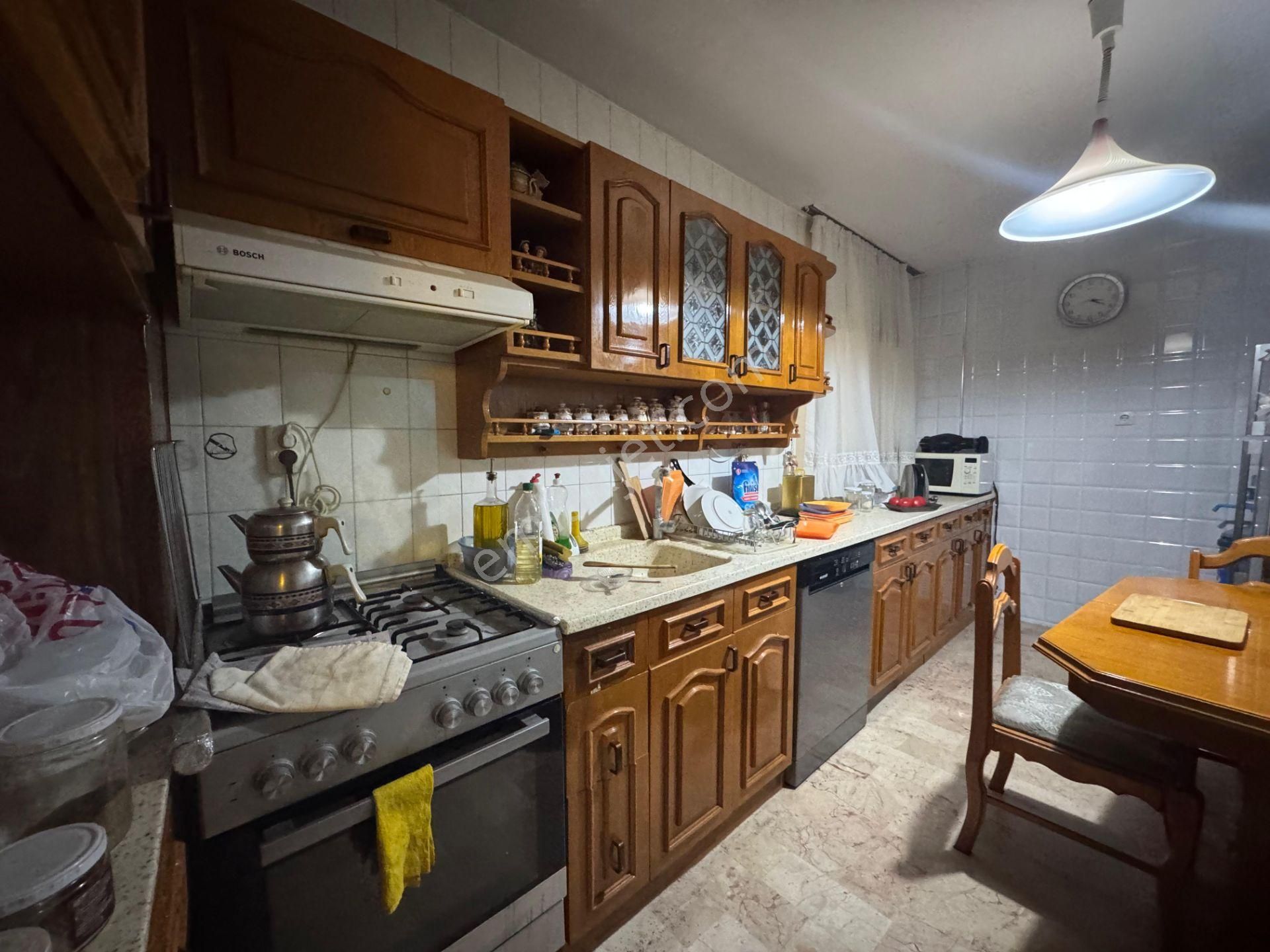 Msg Gayrımenkul'den Mithatpaşa Caddesinde 3+1 Geniş Ferah Fırsat Daire - Görsel 34