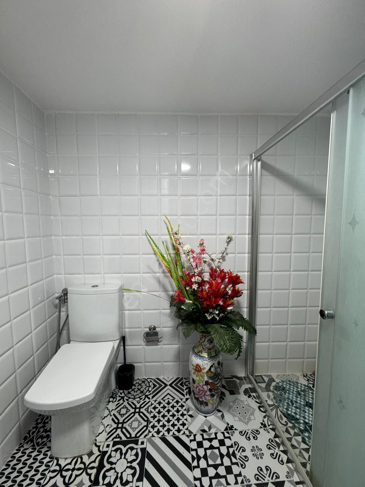 Msg Gayrımenkul'den Mithatpaşa Caddesinde 3+1 Geniş Ferah Fırsat Daire - Görsel 6