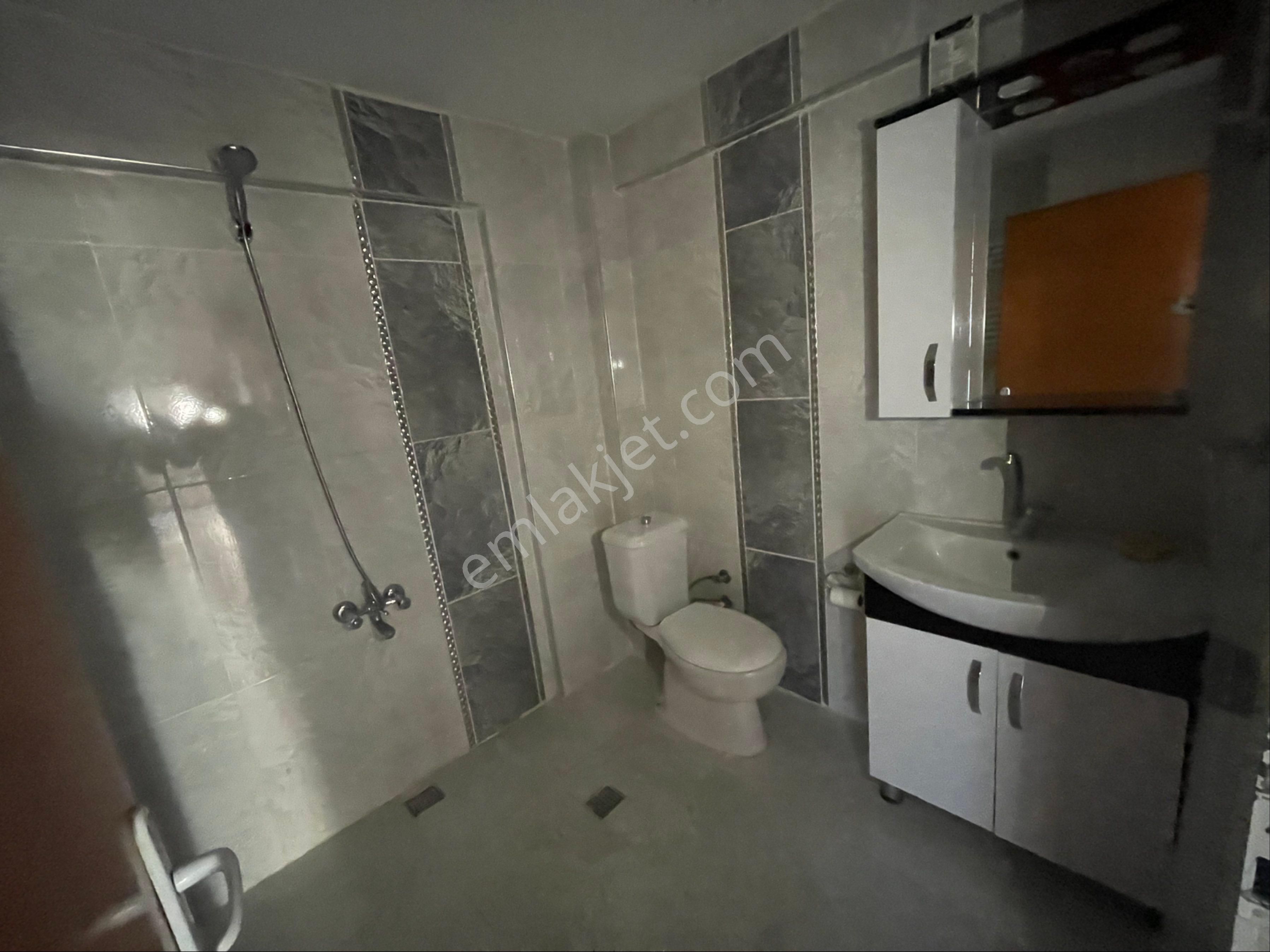 Sincan Akşemsettin Mahallesi 3 + 1 Üçüncü Ara Katta Kiralık Daire Lokman Hekim Yanı - Görsel 14