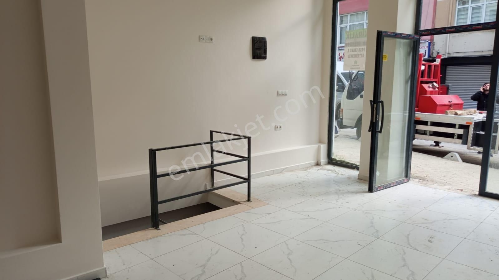 Fetih Caddesi Minübüs Güzergahı Üzerinde Depolu Kiralık Sıfır Dükkan - Görsel 14