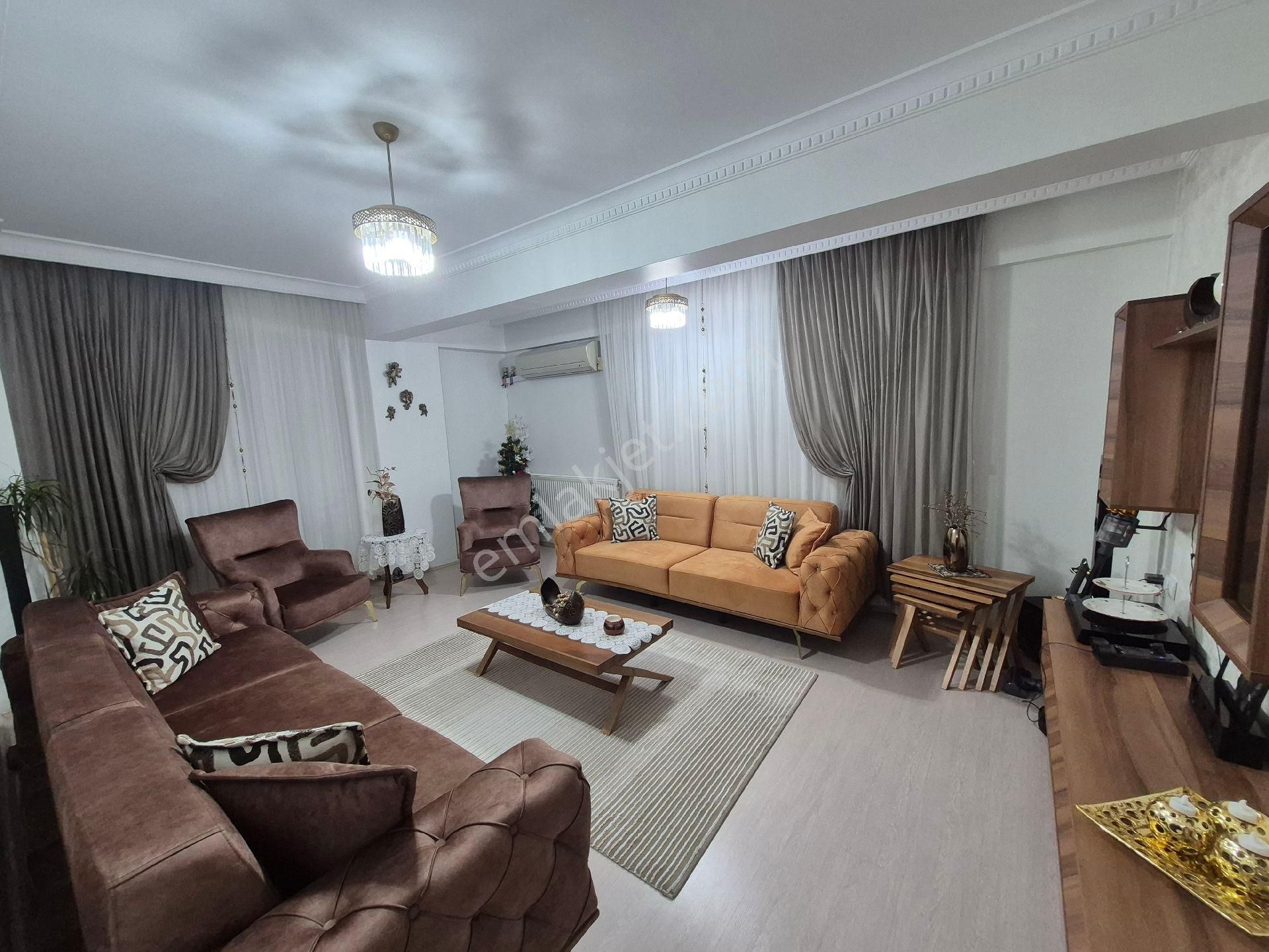 Noradan Hacıkaplanlarda Arakat Asansörlü 3+1,daire - Görsel 6