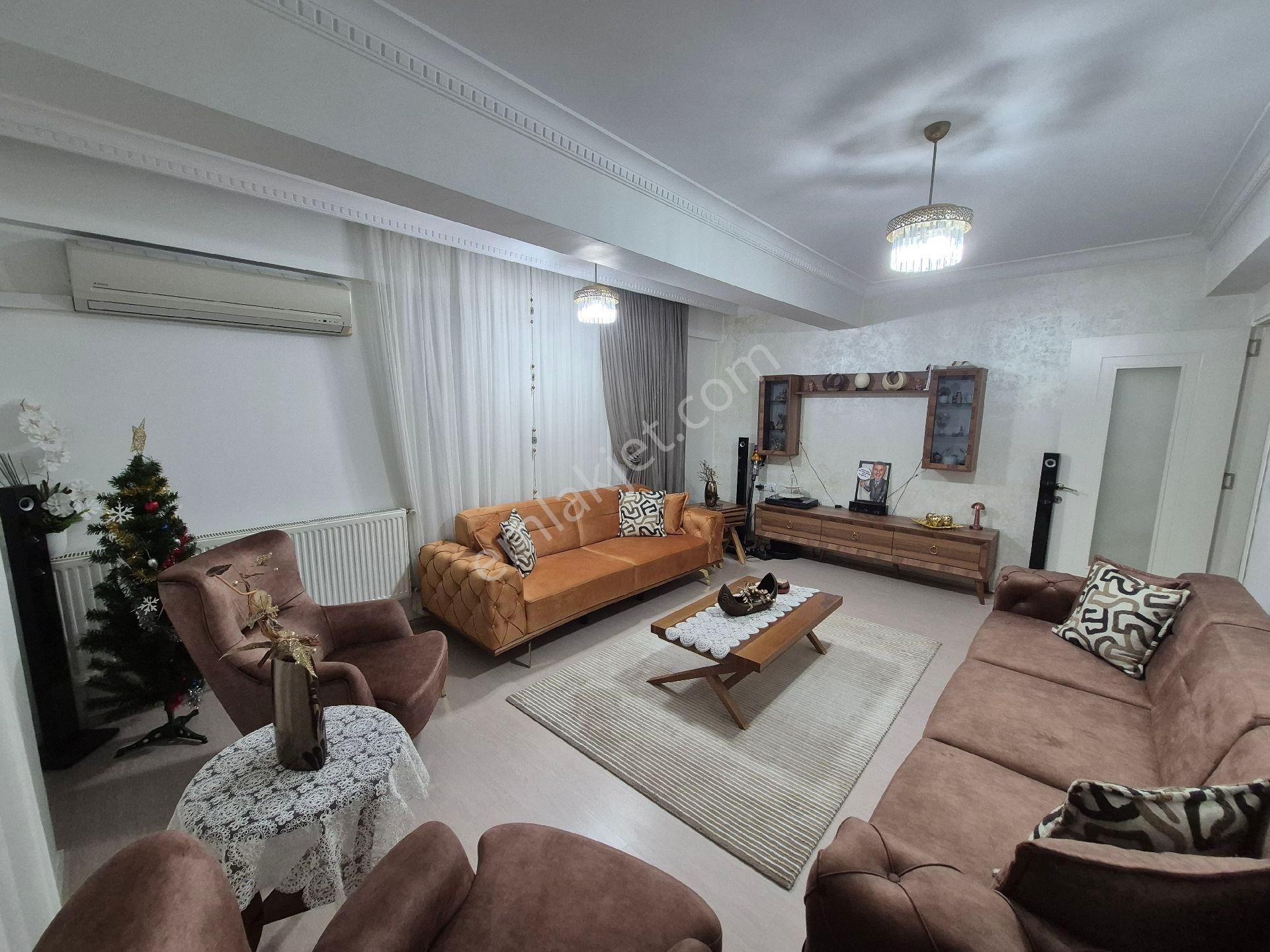 Noradan Hacıkaplanlarda Arakat Asansörlü 3+1,daire - Görsel 10