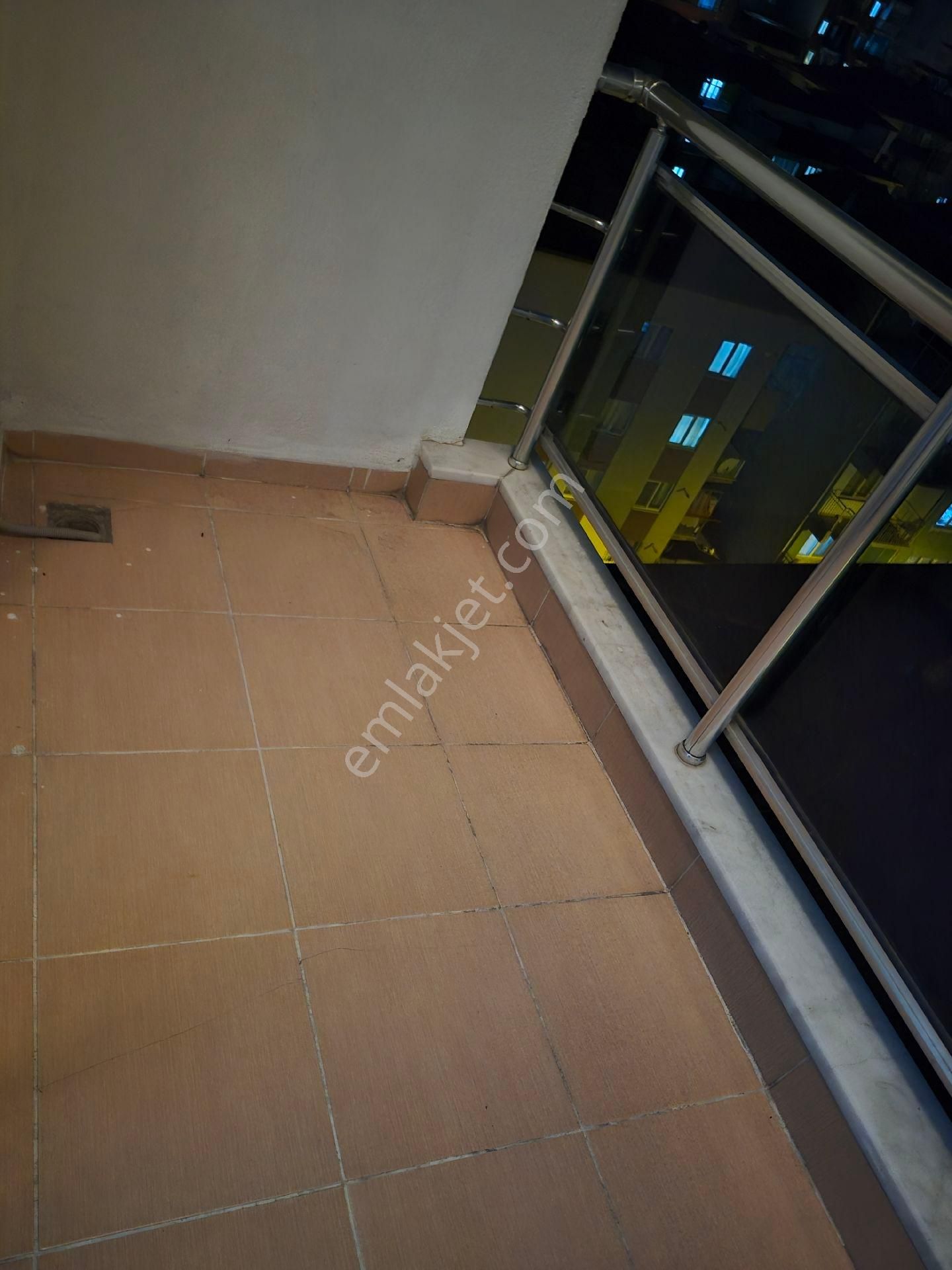 Noradan Hacıkaplanlarda Arakat Asansörlü 3+1,daire - Görsel 21