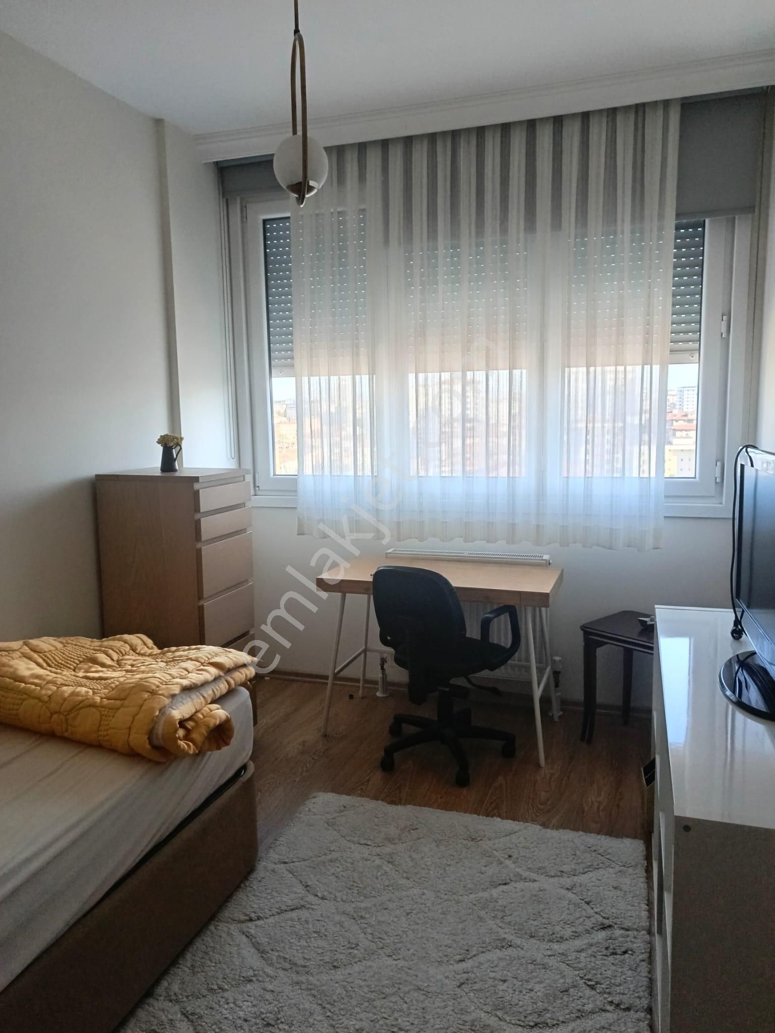 Marmaray Ve Metrobüs Çarprazında,3+1 Lüks Eşyalı,ebeveyn Banyolu - Görsel 14