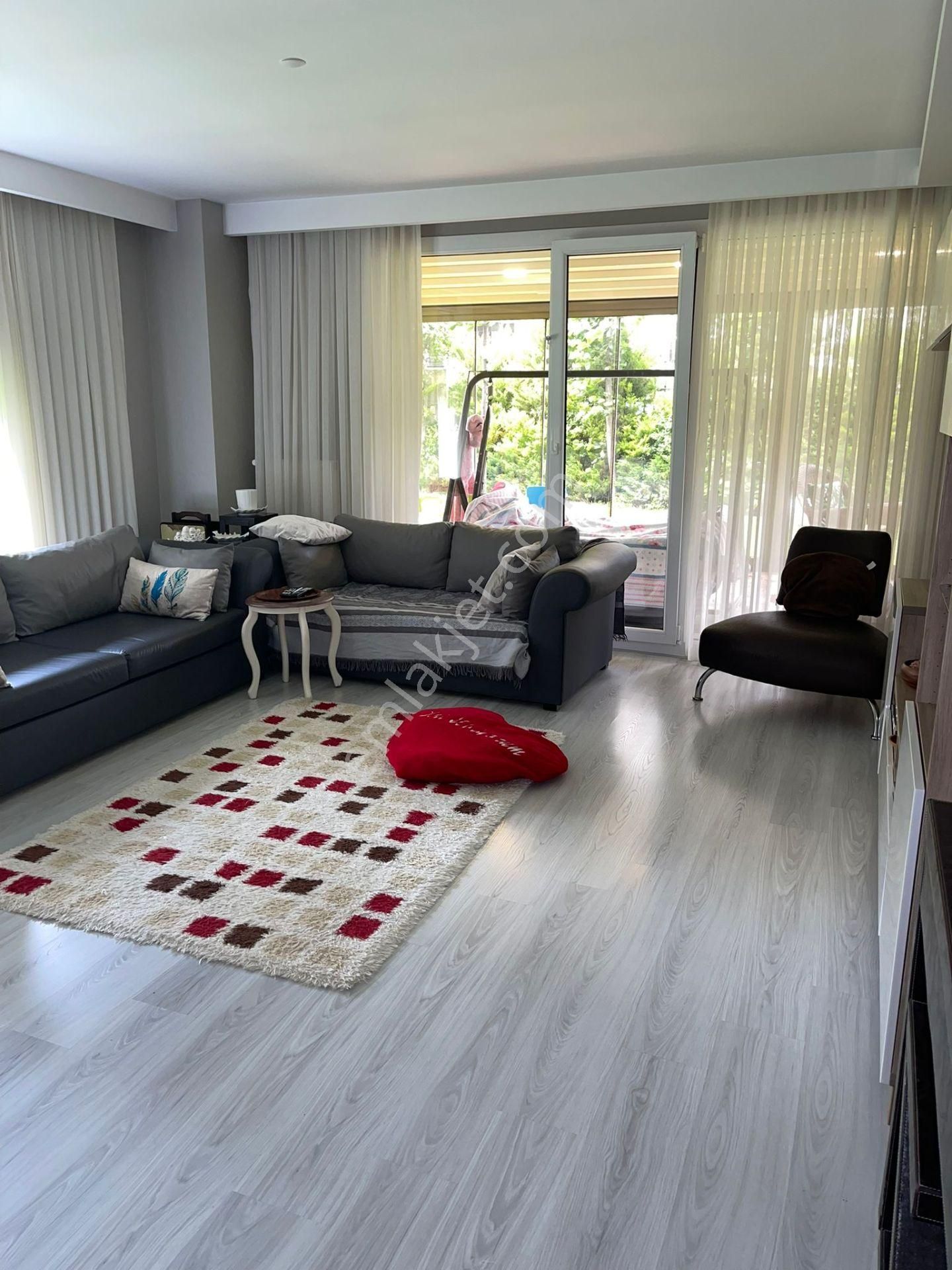 İstanbul Beylikdüzü Kalekent Sitesi 3+1 Bahçe Katı Kiralıktır. - Görsel 9