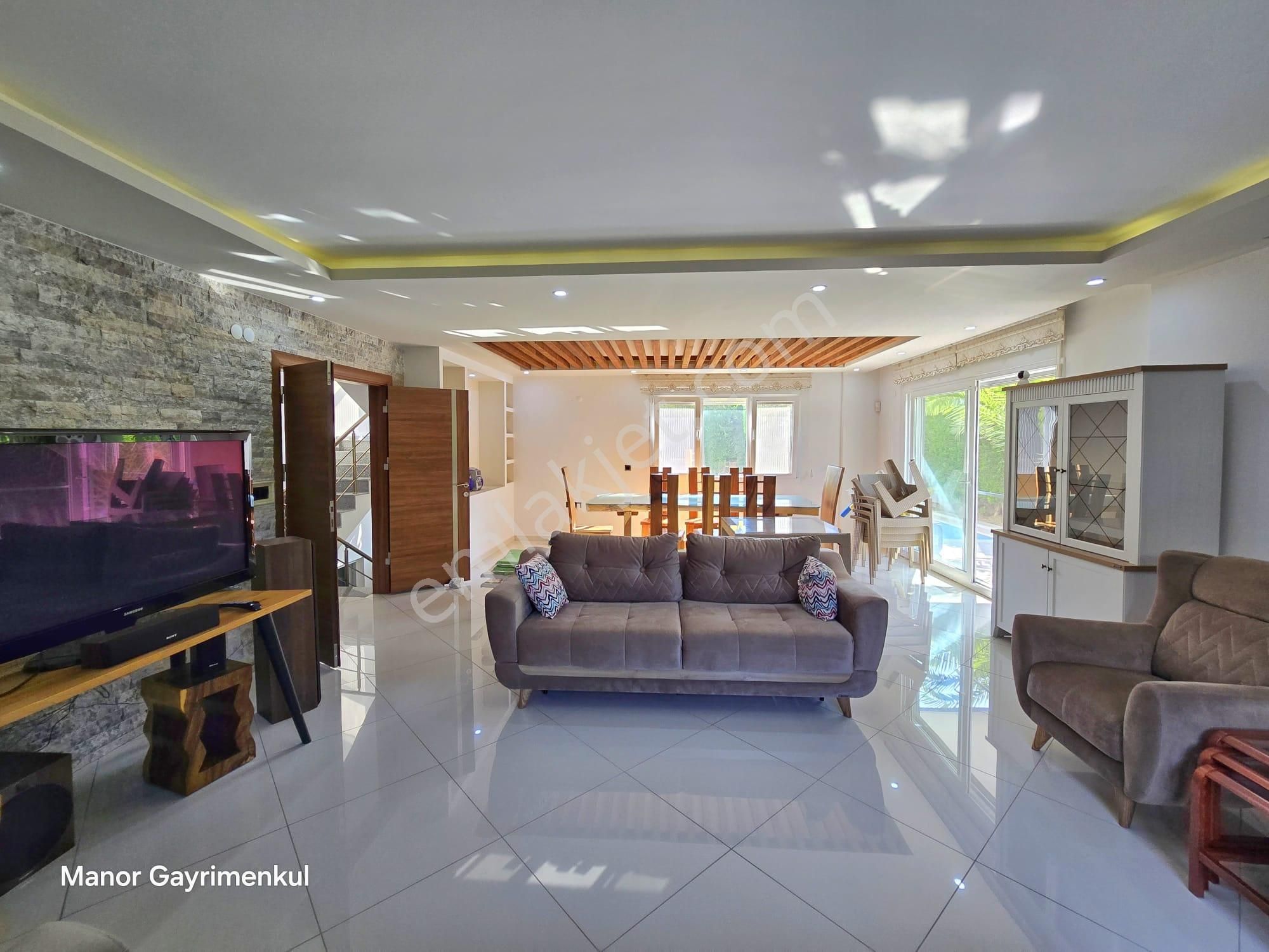 Kuşadası Kadınlar Denizinde Süperlüx 5+1 Özel Havuzlu Villa - Görsel 25