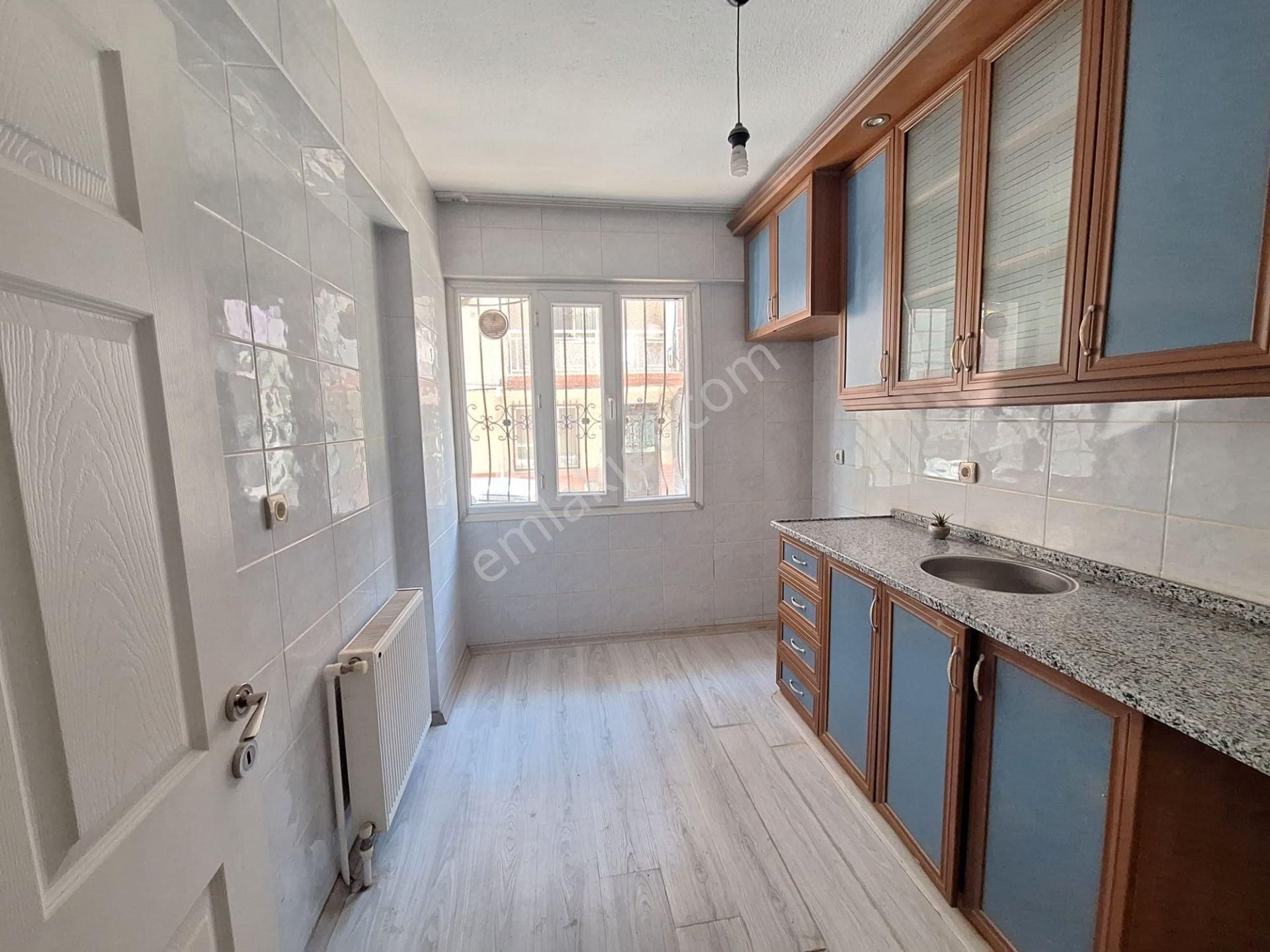 İzmır Buca Çamlıkule Mh. D.gazlı,kapalı Mutfak 2+1 Kıralık Daıre - Görsel 15