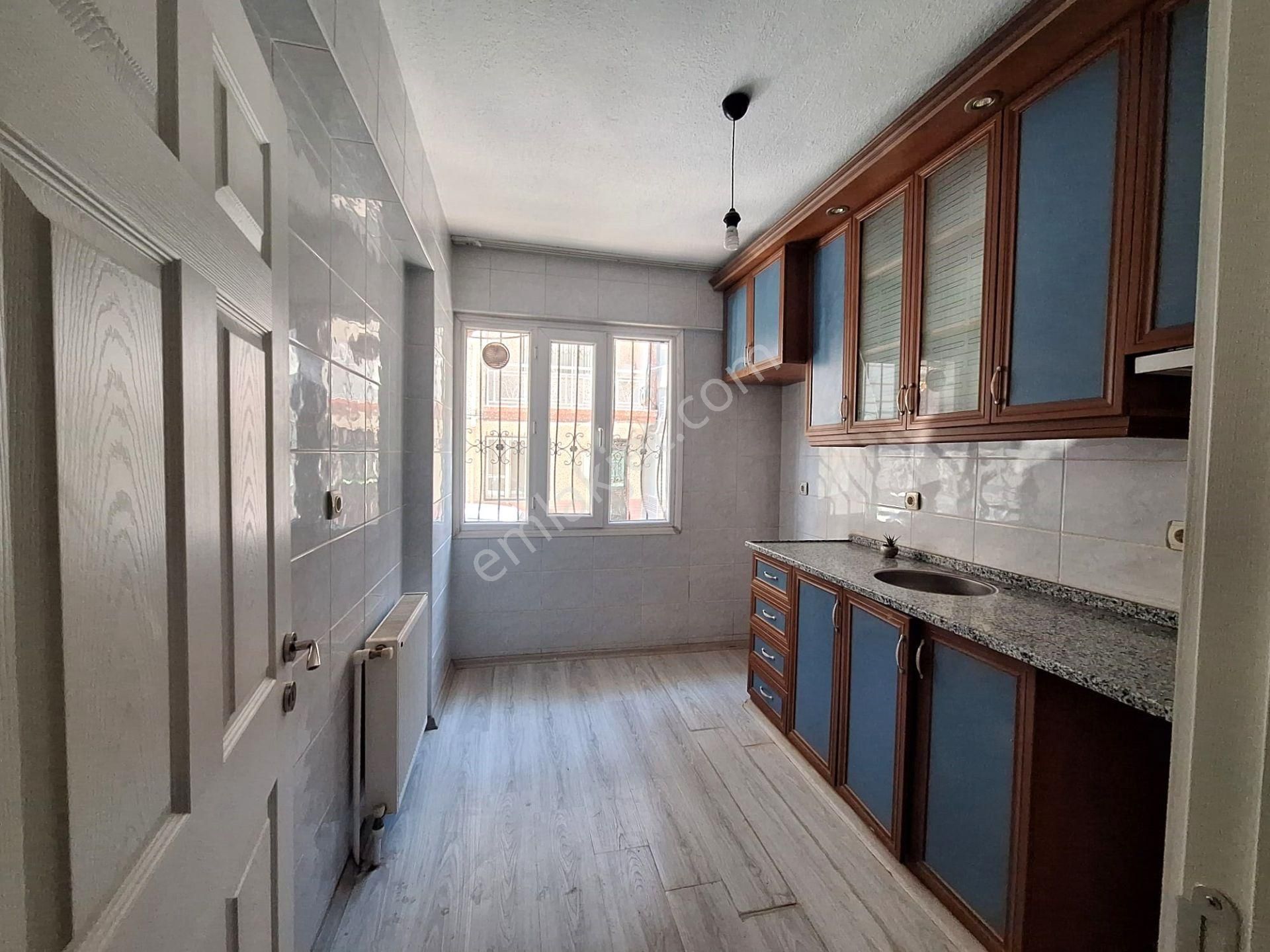 İzmır Buca Çamlıkule Mh. D.gazlı,kapalı Mutfak 2+1 Kıralık Daıre - Görsel 16