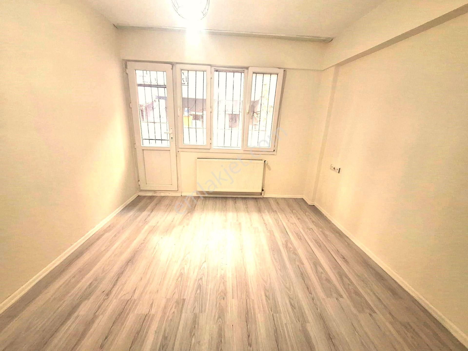 İzmır Buca Çamlıkule Mh. D.gazlı,kapalı Mutfak 2+1 Kıralık Daıre - Görsel 2