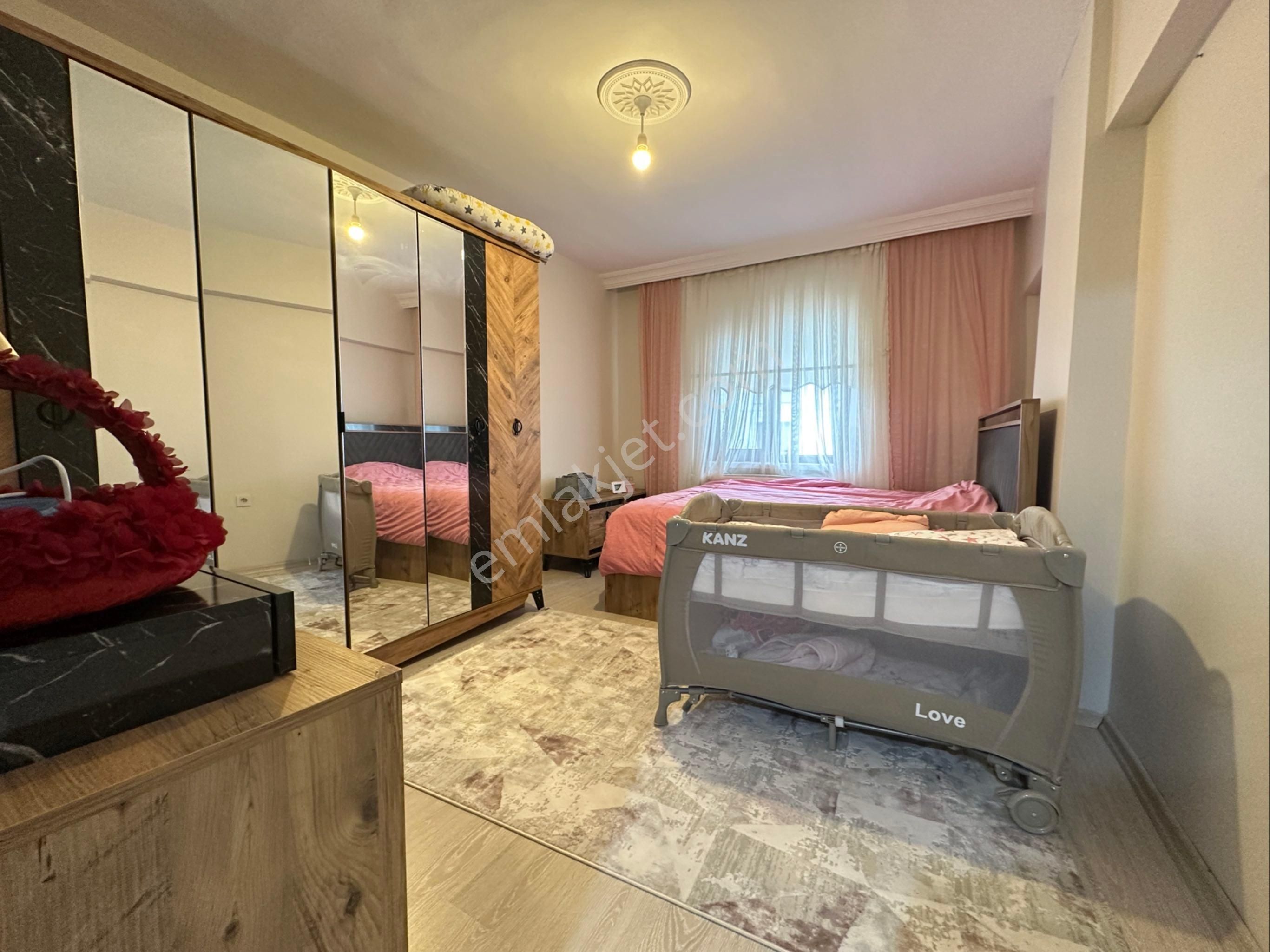 Duru Emlak'tan 3+1 Orta Kat Güney Cephe Full Yapılı Satılık Daire - Görsel 32