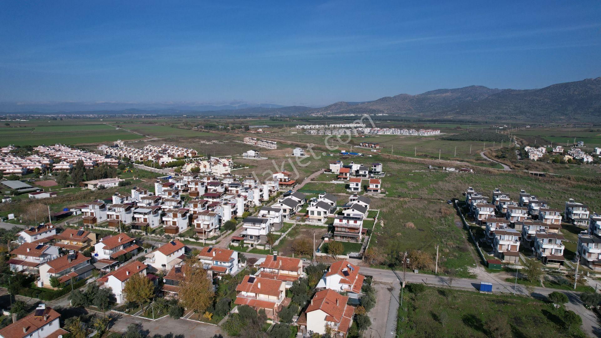 Dikilin Parlayan Bölgesi Salihler De 600 M2 İmarlı Arsa - Görsel 11