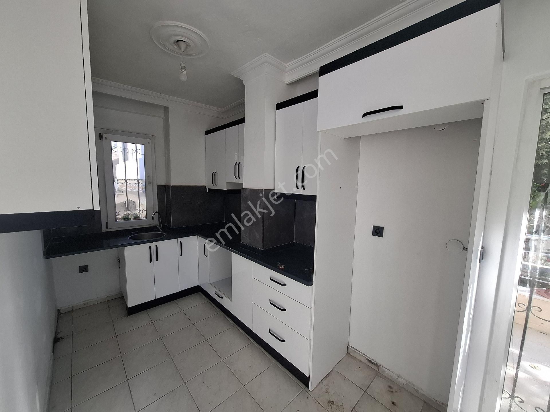 Aydın Dıdım Yenı Mah 4+1 Bitişık Nızam Vılla 35000 Tl 0545 513 84 00