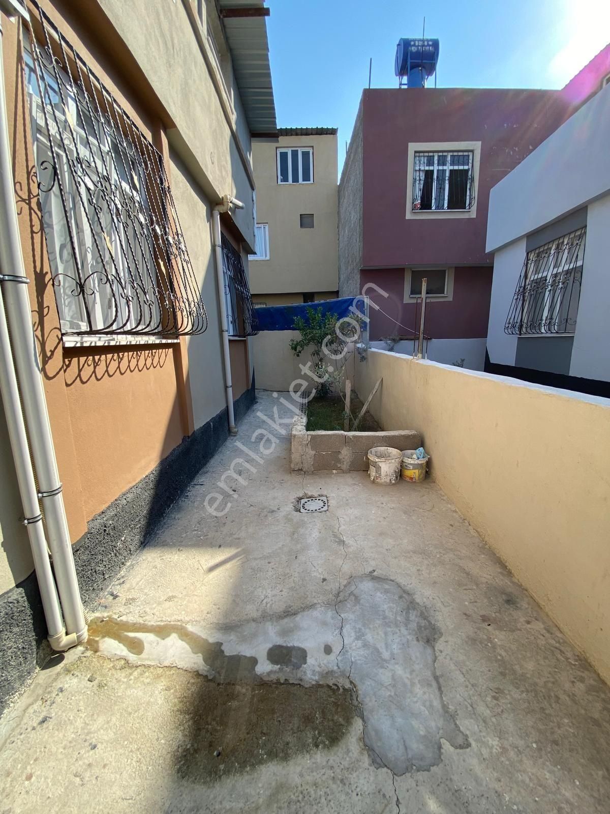 Yüreğir Levent Güzelevler’de Satılık 1,⁵ Katlı Müstakil Ev Yeni Yapı - Görsel 12