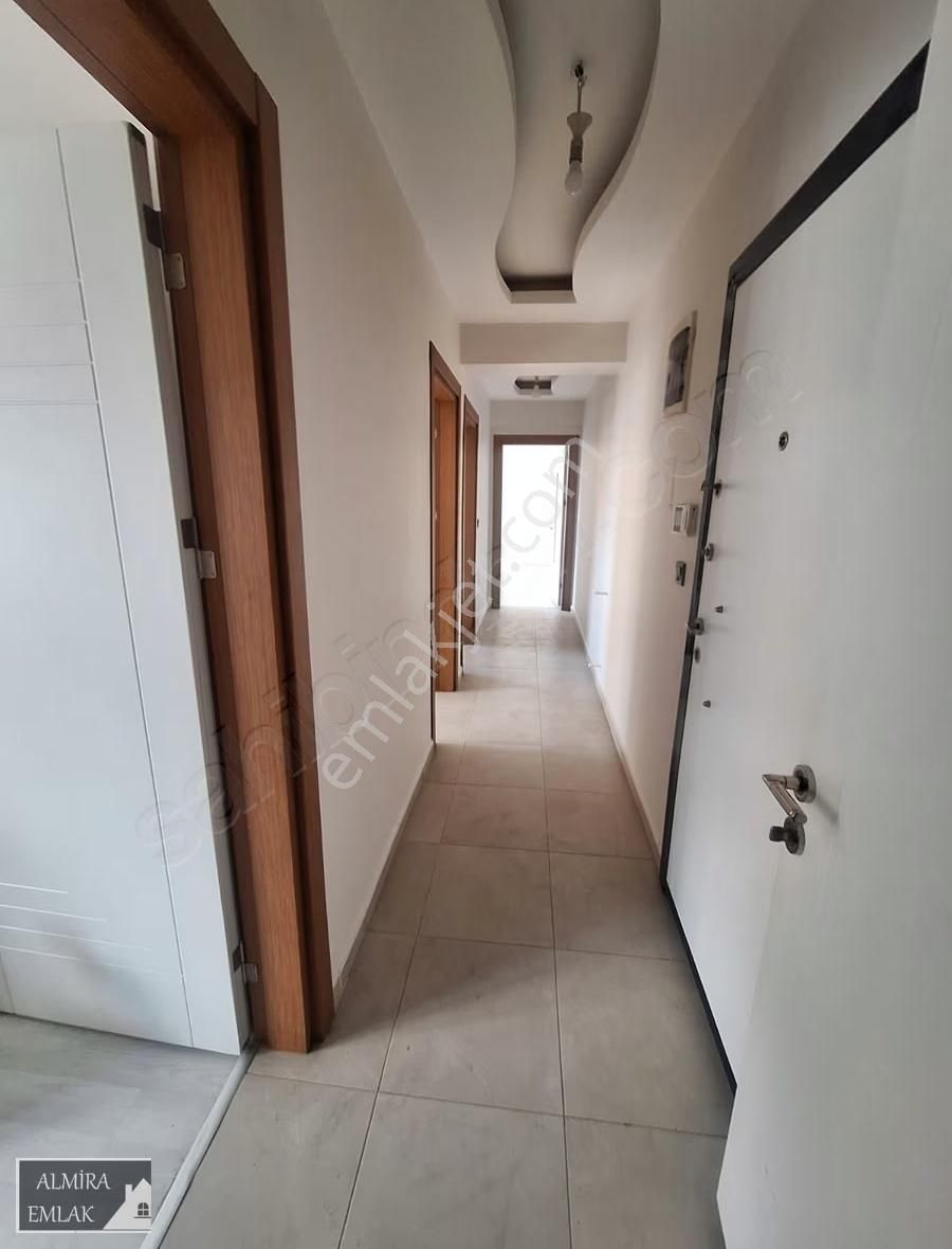 Bozyakada Yeni Binada 2+1 90m2 Asansörlü Arakat - Görsel 3