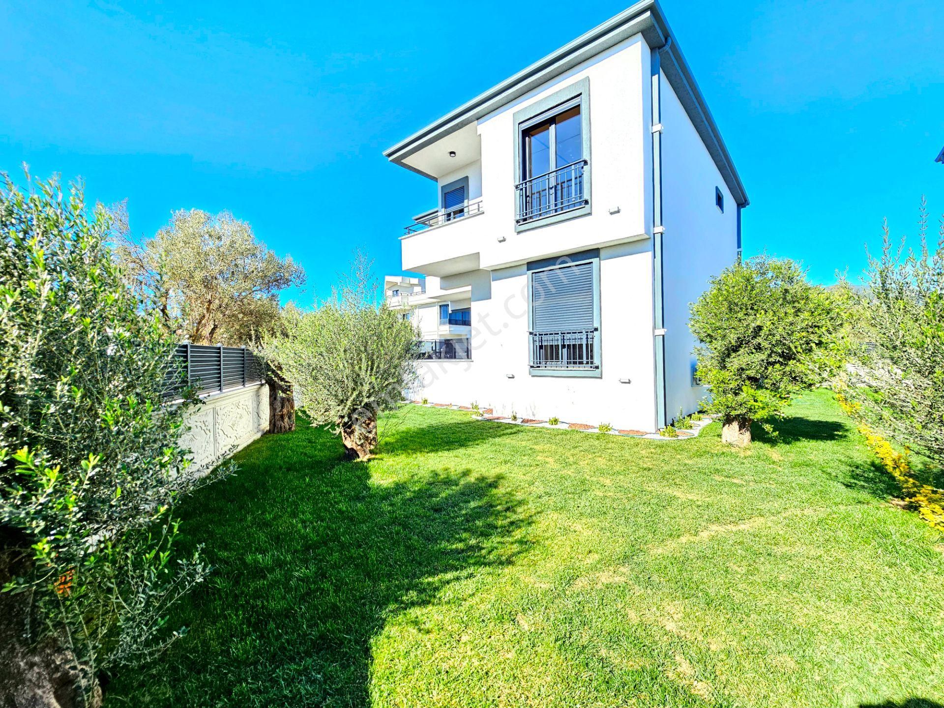 ▶ ▶ Akçay Körfez'den Her Detayı Düşünülmüş Ultra Lüx Sıfır 5+1 Villa