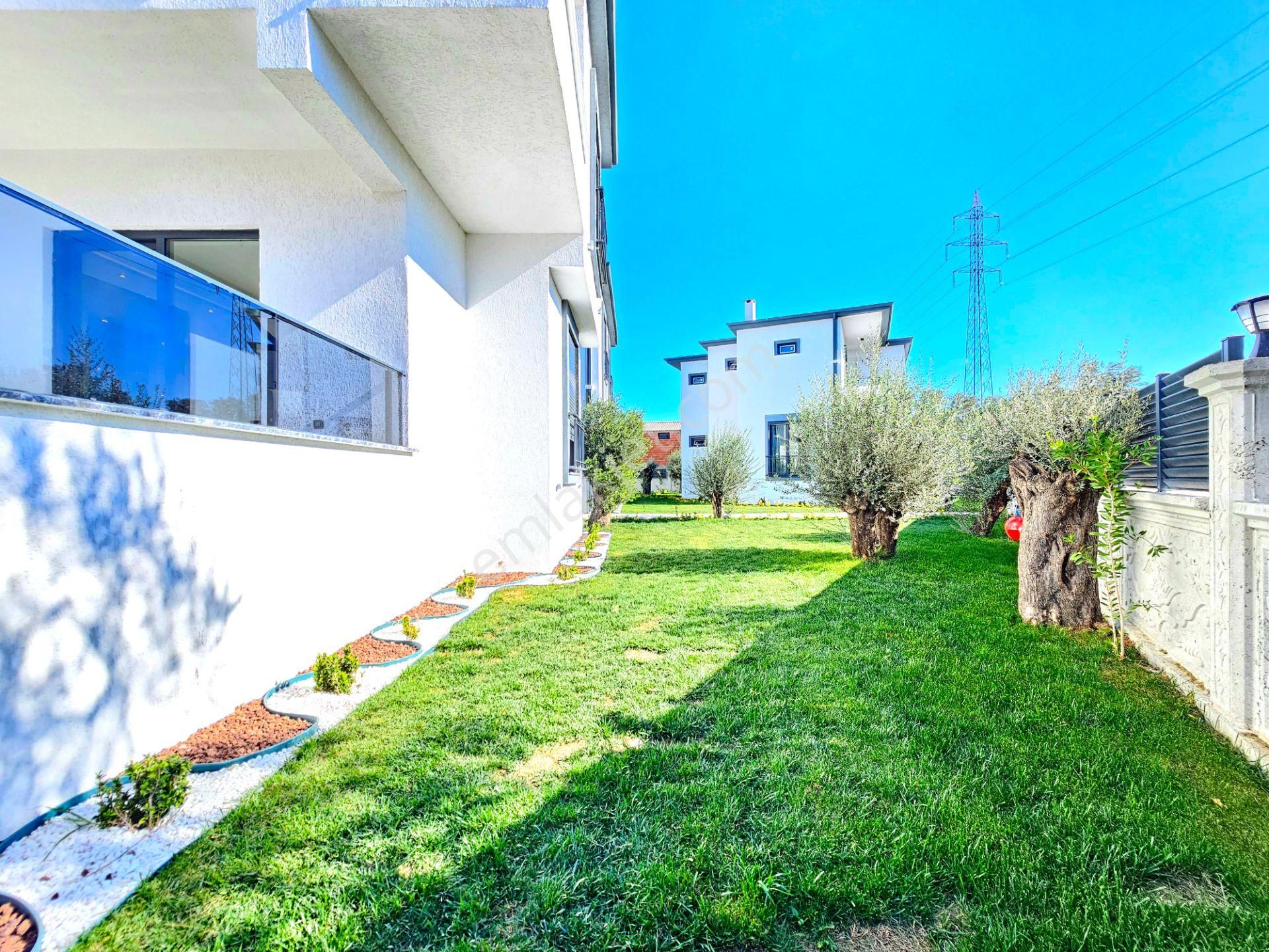 ▶ ▶ Akçay Körfez'den Her Detayı Düşünülmüş Ultra Lüx Sıfır 5+1 Villa - Görsel 3