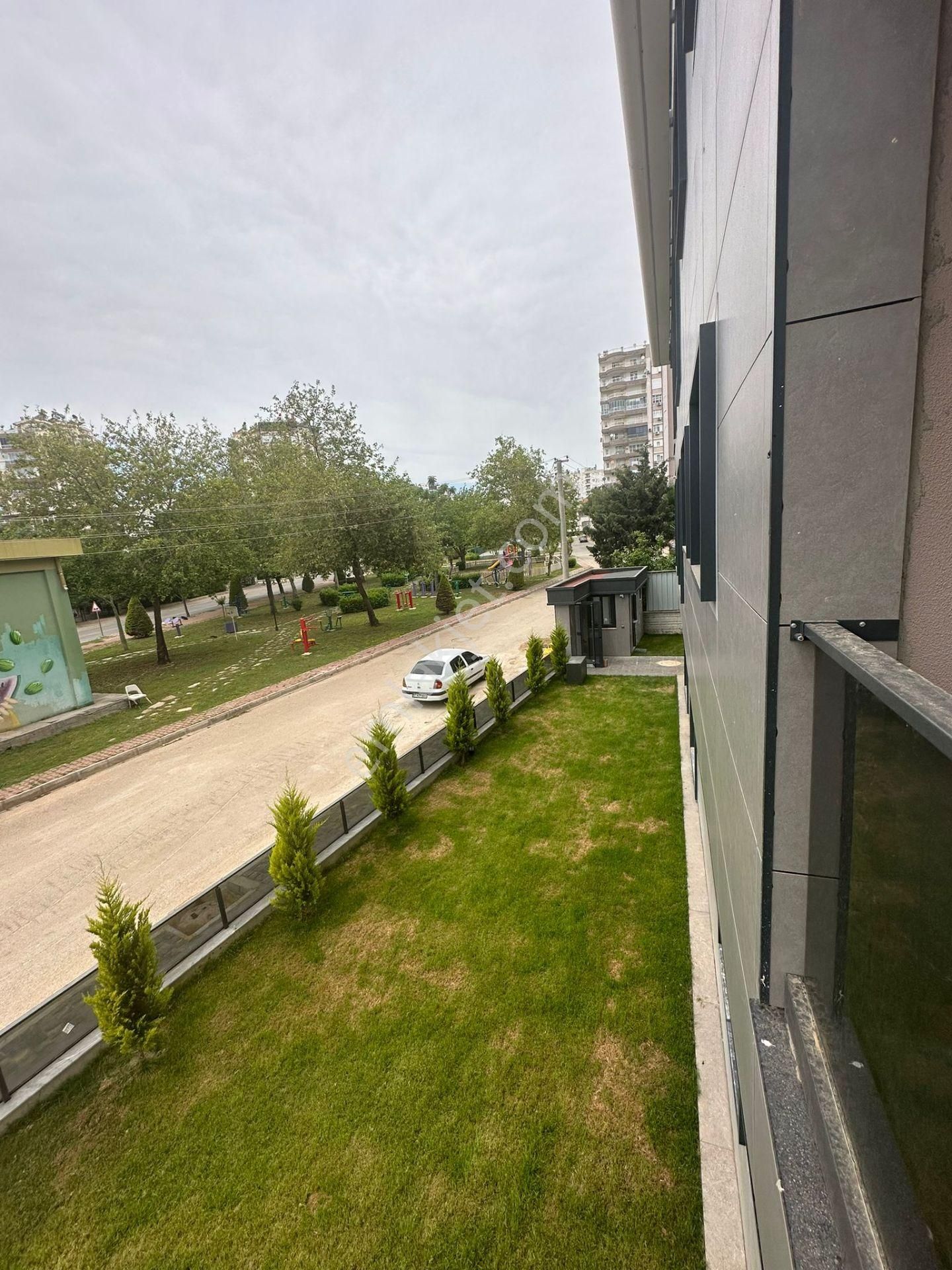 Lara Güzelobada Denize Ve Caddeye 200 Metre Mesafede Ultra Lüks Akıllı Ev - Görsel 12