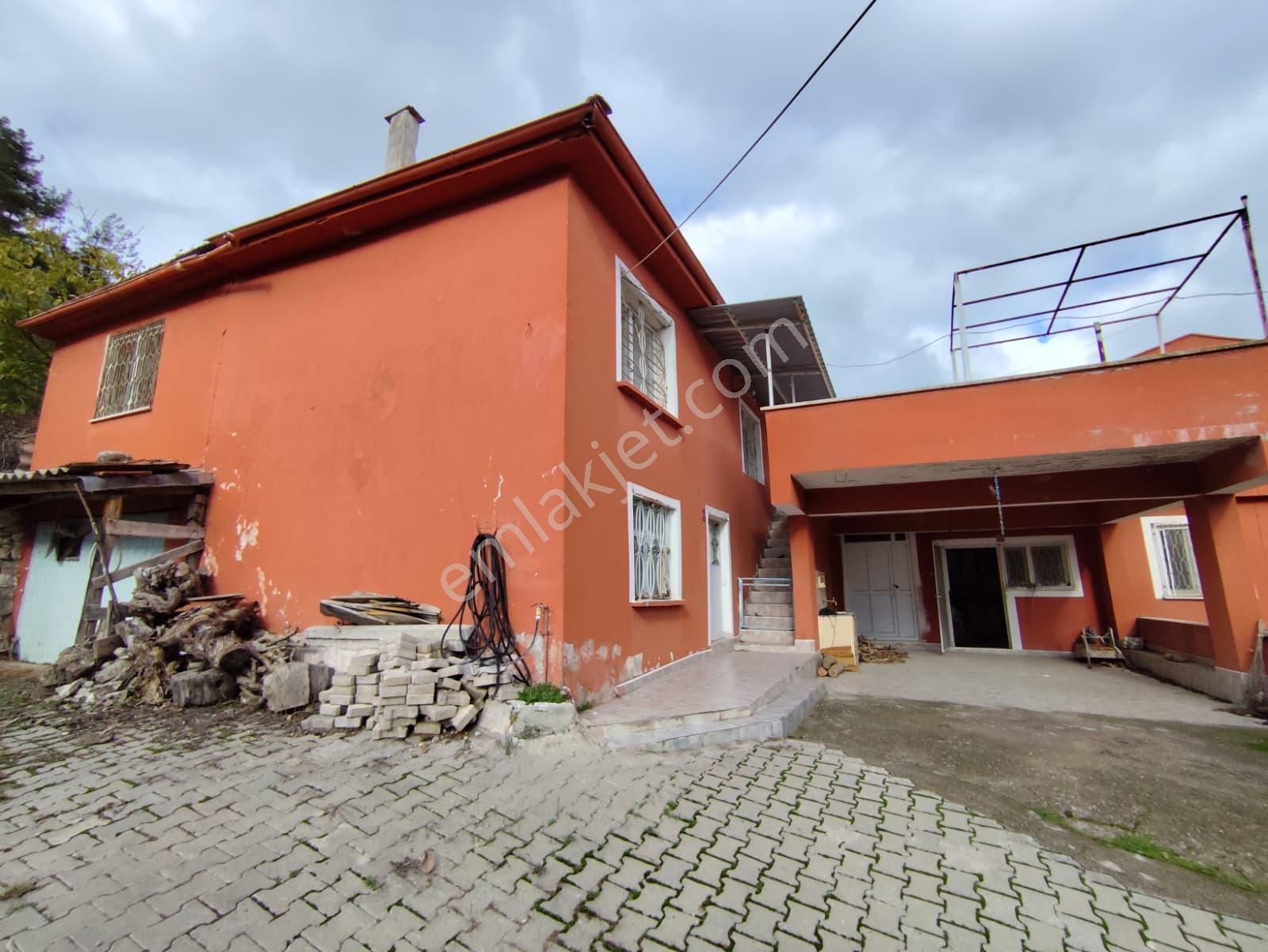 Elfi Den Bigadiç Kayırlar Mah. Satılık Çiftlik - Görsel 4