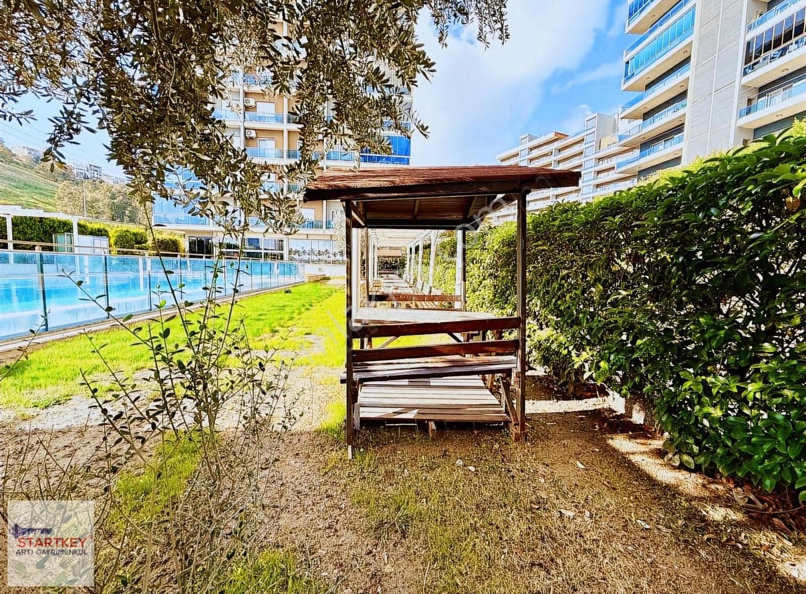 Park Yücesoy Sitesi Köşe Konum Havuz Cepheli 3+1 Satılık Daire - Görsel 10