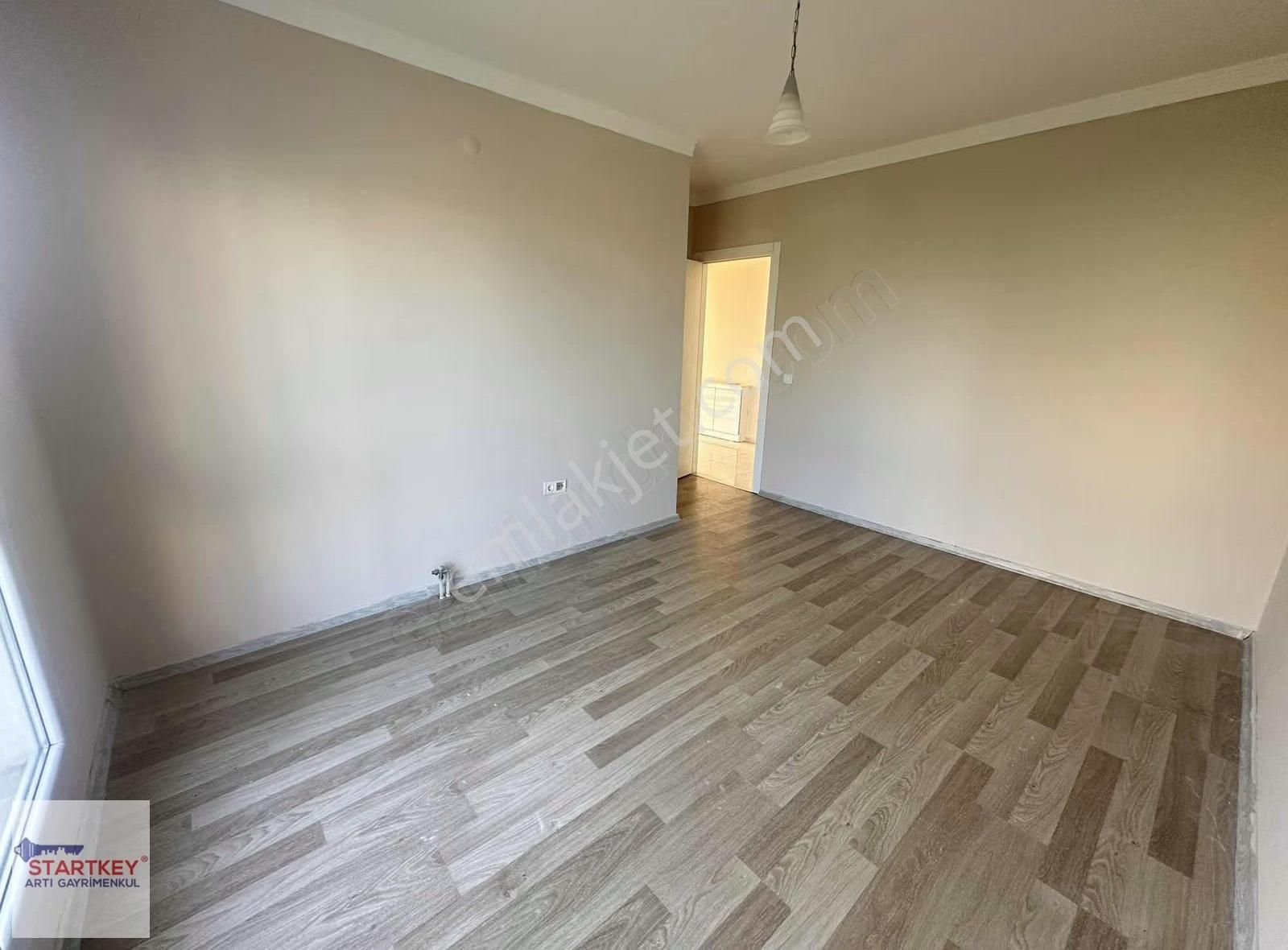 Menemen Villakent Evrensel Sitesinde Geniş 2+1 Kiralık Daire - Görsel 3