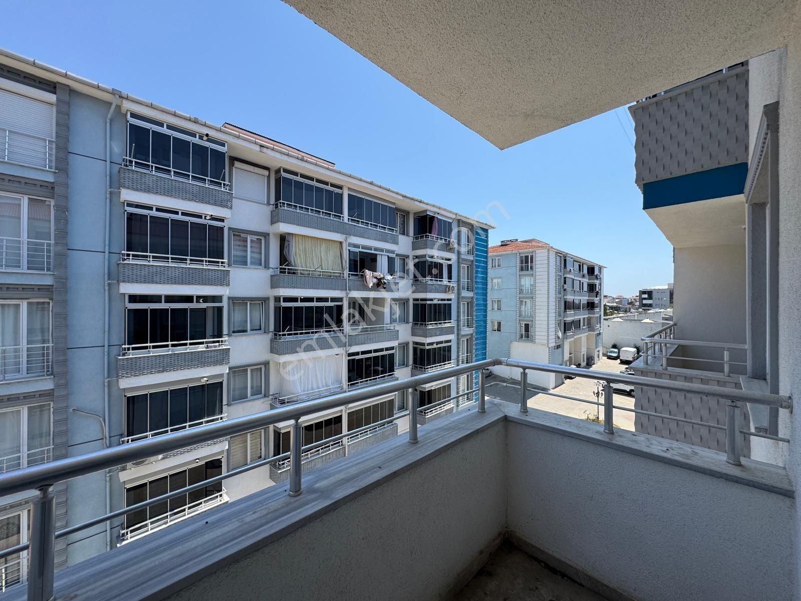 100. Yıl Mahallesinde 3+1 Geniş Ferah Site İçinde 140 M2 Daire - Görsel 16