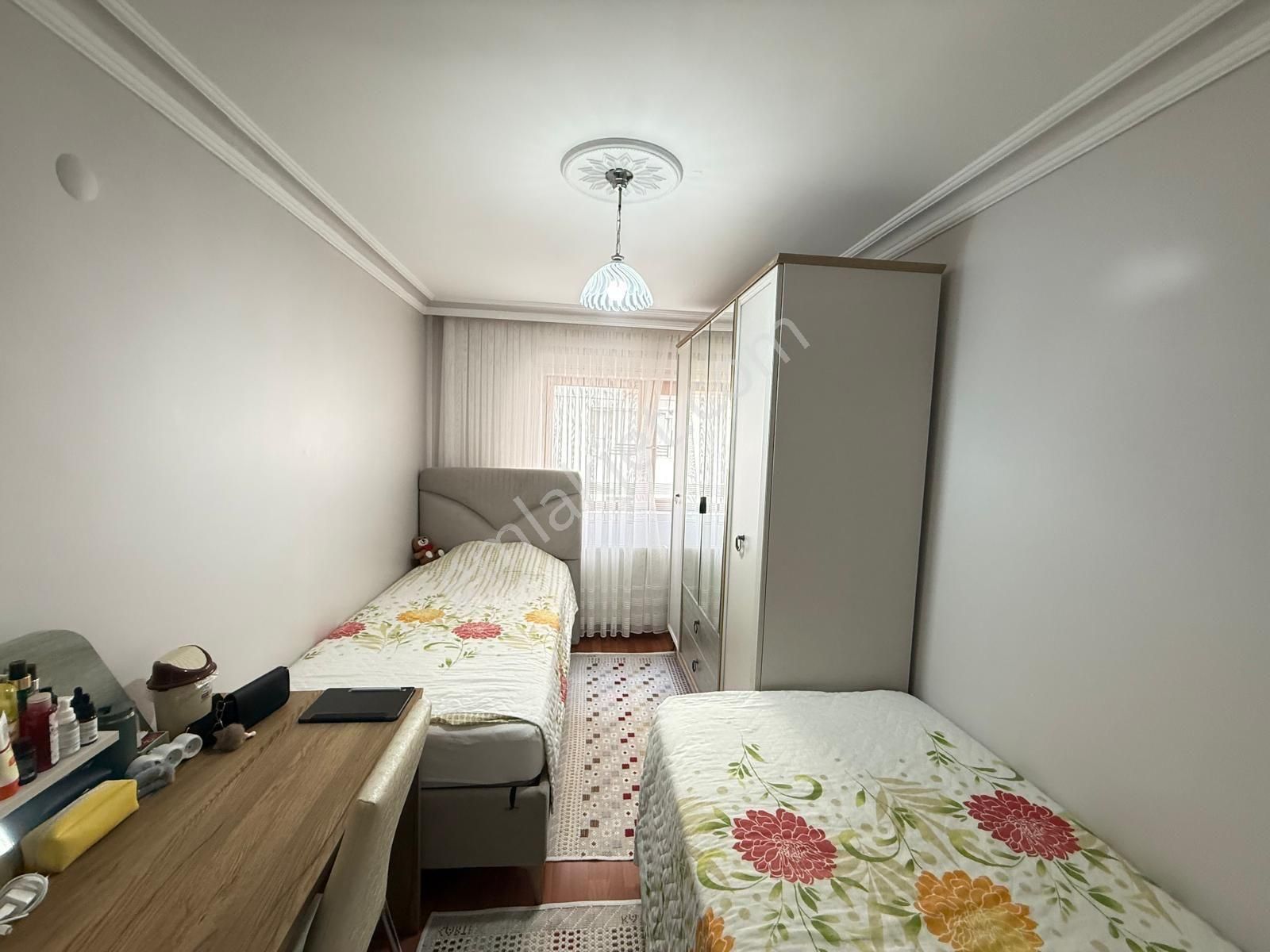 H.gazi Göbekte Köypark Yanında 3+1 Yüksek Kot Altında 2 Kat Daire Var - Görsel 24