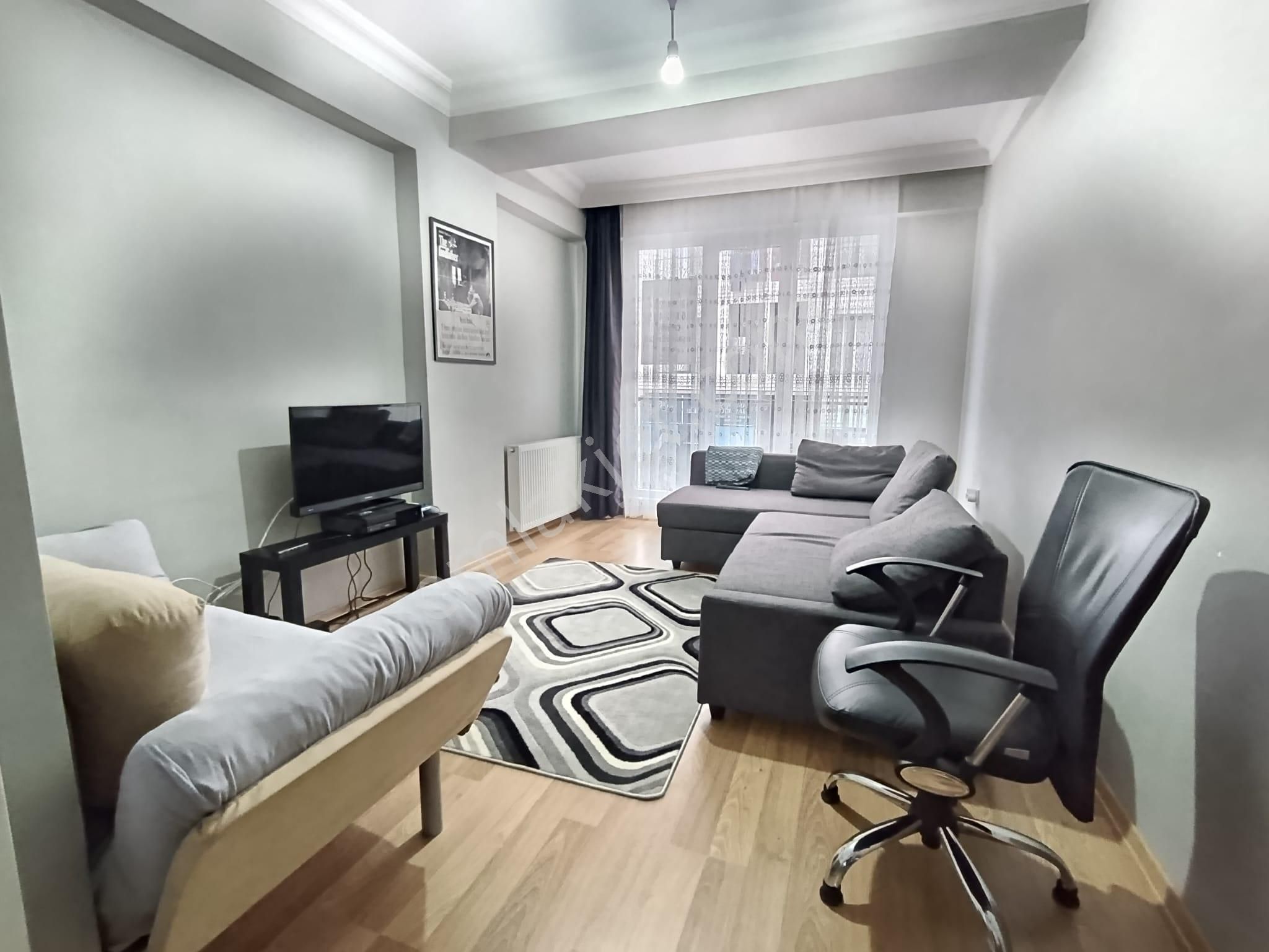 Tülin Caddesinde - Karanlık Odasız - Ön Cephe - Iskanlı - Asansörlü-2+1-80m² - Görsel 26