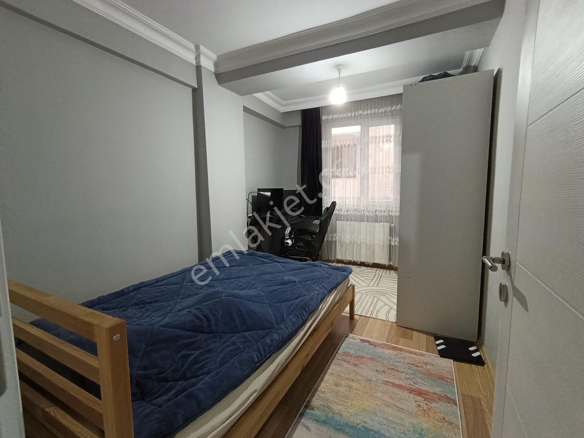 Tülin Caddesinde - Karanlık Odasız - Ön Cephe - Iskanlı - Asansörlü-2+1-80m² - Görsel 10