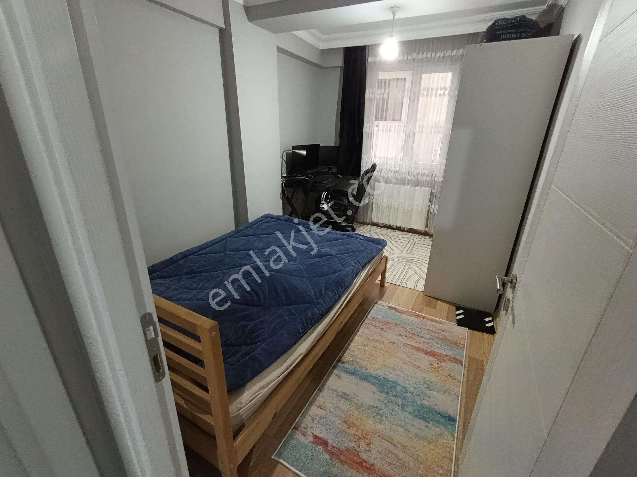 Tülin Caddesinde - Karanlık Odasız - Ön Cephe - Iskanlı - Asansörlü-2+1-80m² - Görsel 6