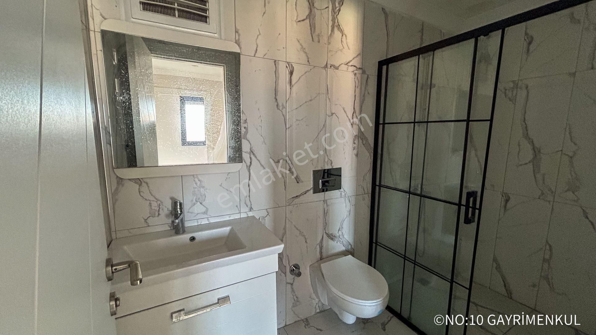 No:10 Gayrimenkul’den – Sahil Yolu Üzeri Cadde Üstü Ara Kat 2+1 Kapalı Mutfak Fırsat Kiralık - Görsel 12