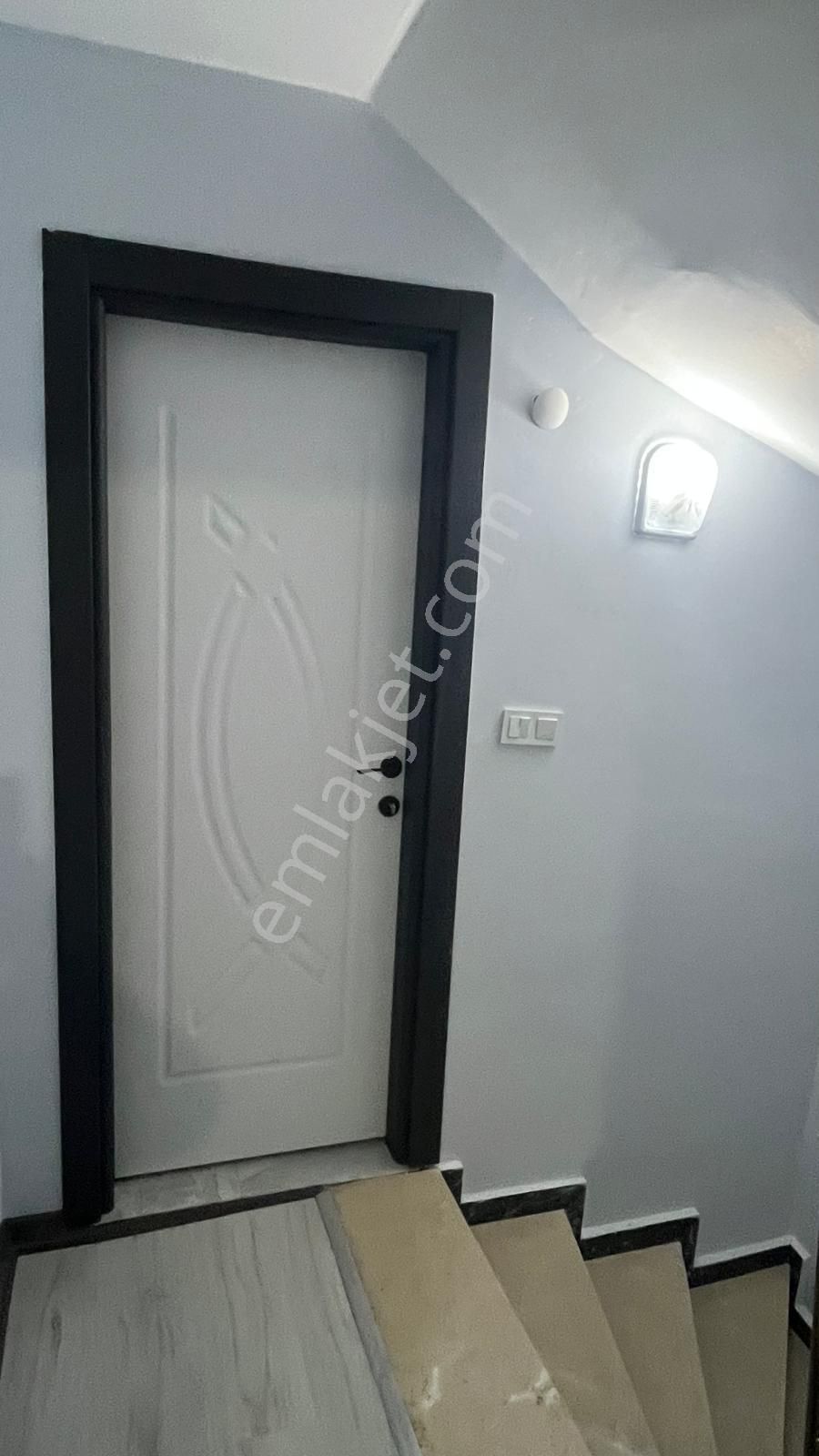 Haydar Emlaktan Yenicede 179 M2 Arsa İçinde Dubleks 3 Yaşında Villa - Görsel 22