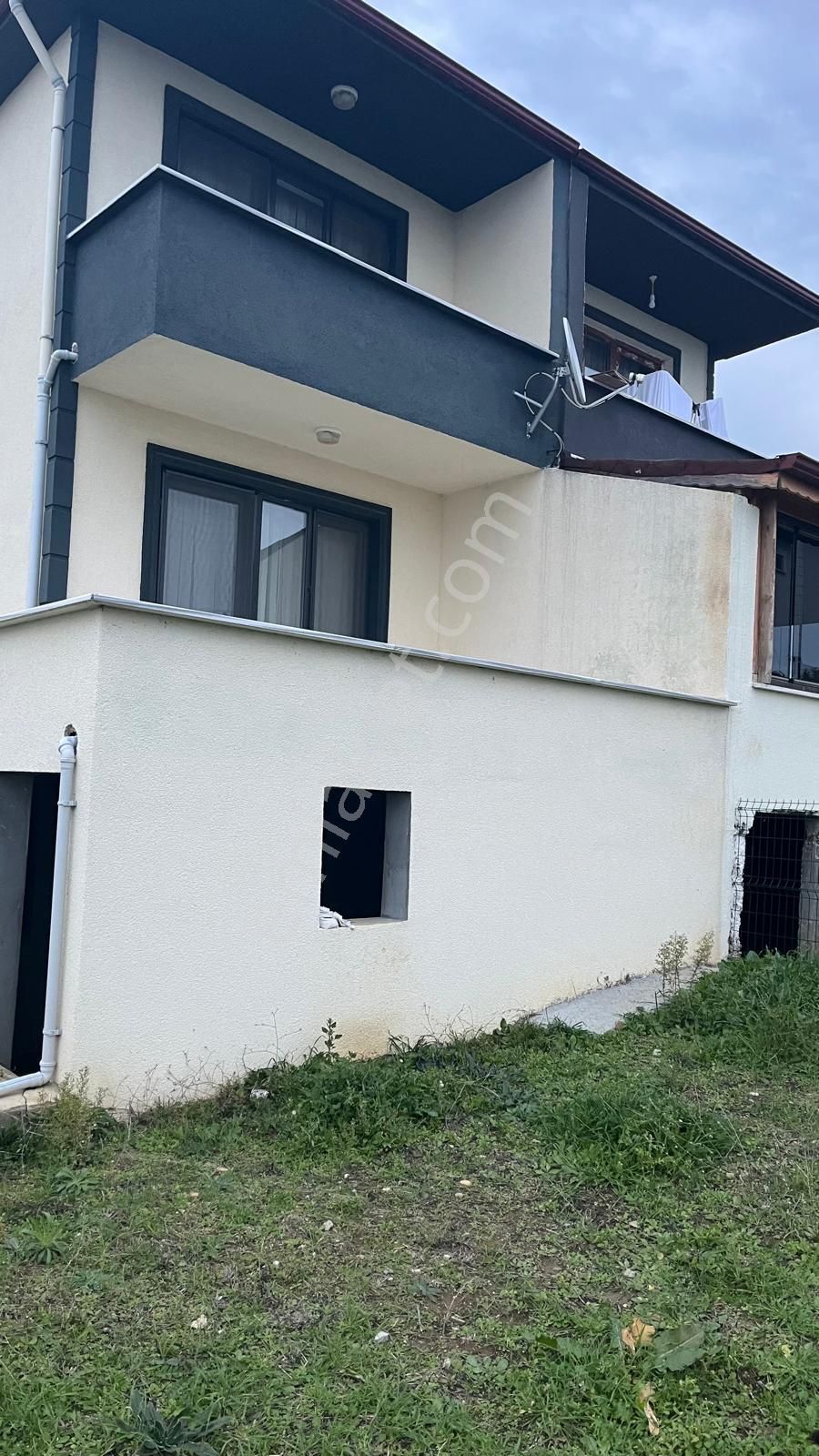Haydar Emlaktan Yenicede 179 M2 Arsa İçinde Dubleks 3 Yaşında Villa - Görsel 24