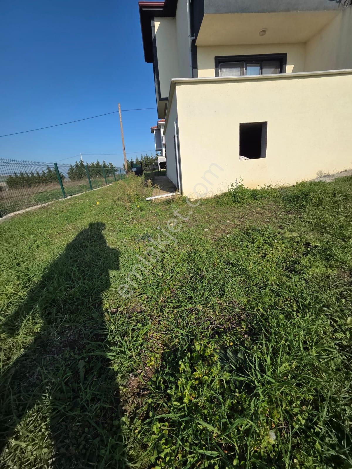 Haydar Emlaktan Yenicede 179 M2 Arsa İçinde Dubleks 3 Yaşında Villa - Görsel 6