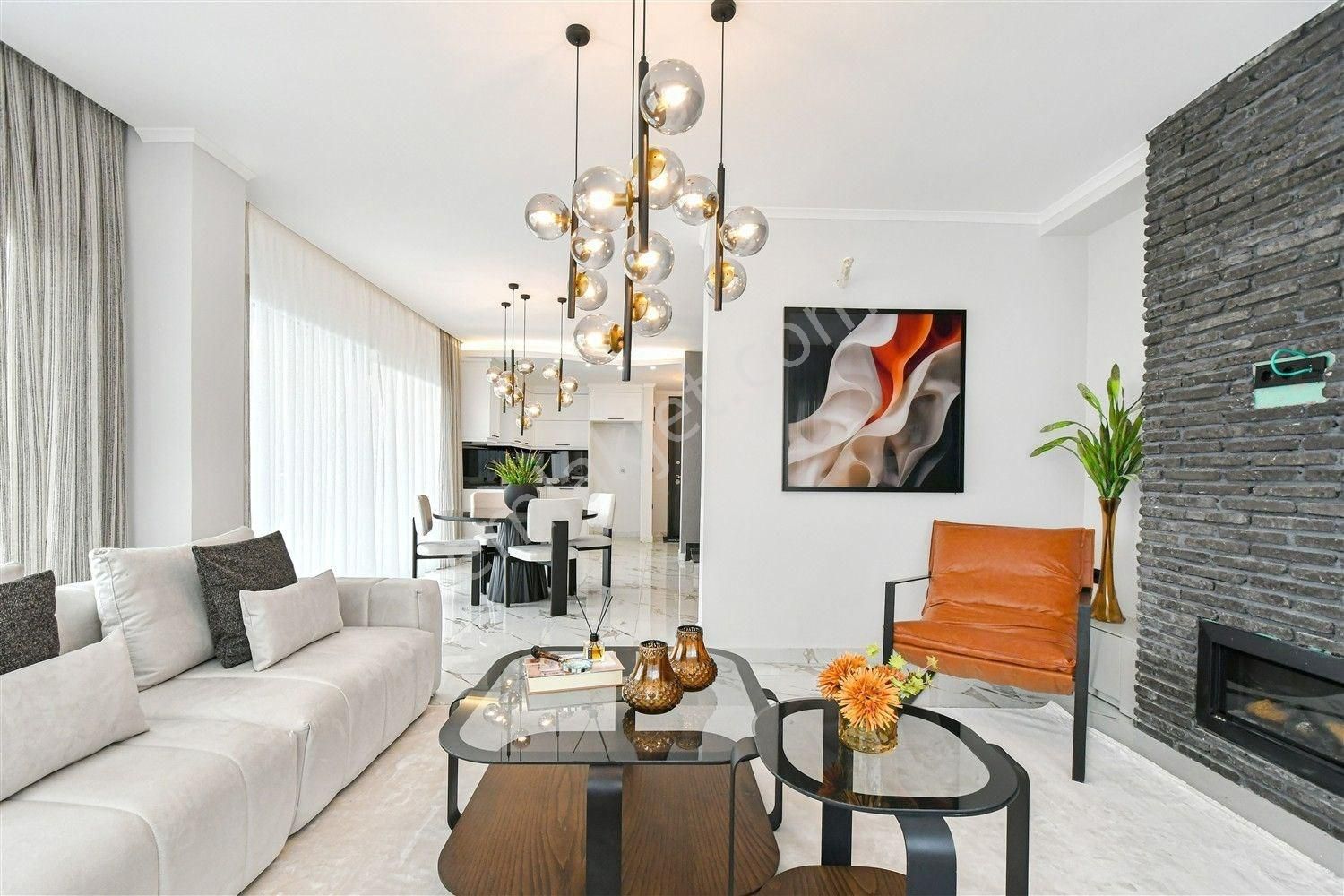 Alanya Bektaş’ta Panoramik Manzaralı 3+1 Lüks Daire - Görsel 11