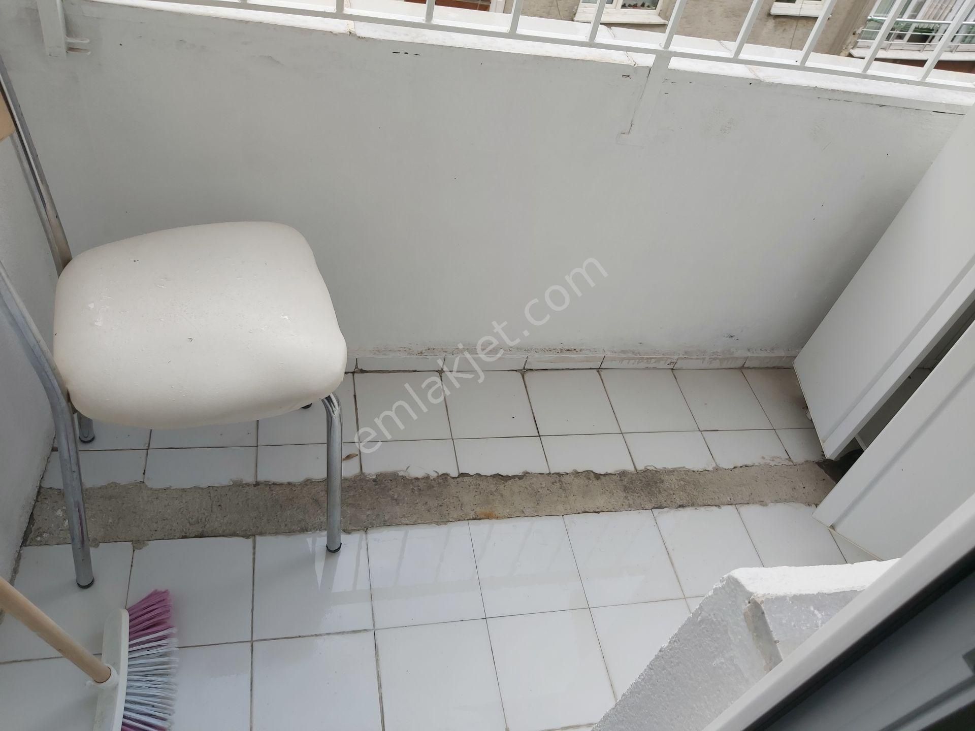 Bahçelievler Basın Sitesi Yakını 29 Yaşında 2+1 90m2 4.kat Asansörlü Kredili - Görsel 6