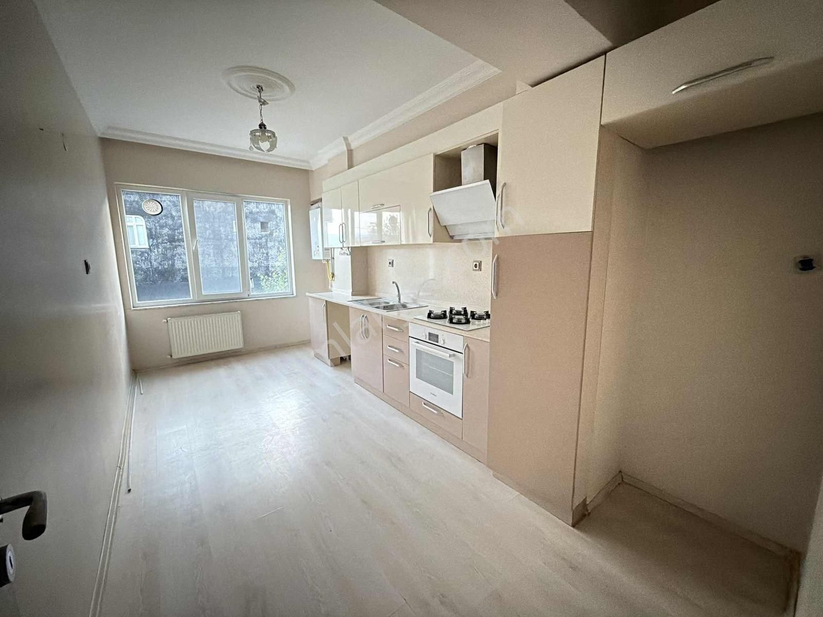 Tapu54 | Adapazarı Maltepe Mah. Cadde Üzeri 3+1 Kiralık Daire - Görsel 27