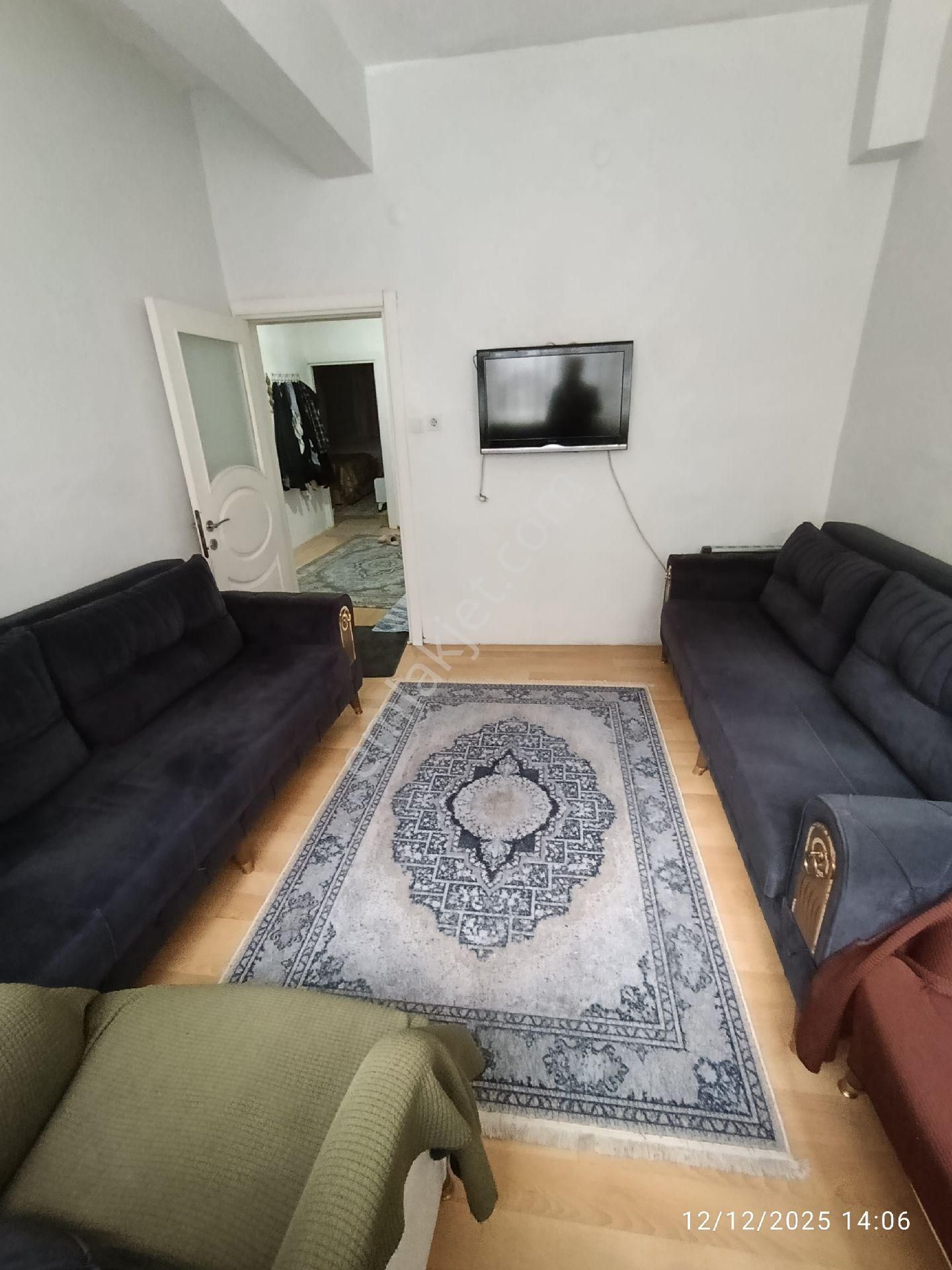 Hicret Gayrimenkul Fatih 2+1 110 M2 Geniş Ferah Kullanışlı Daire Acil - Görsel 4