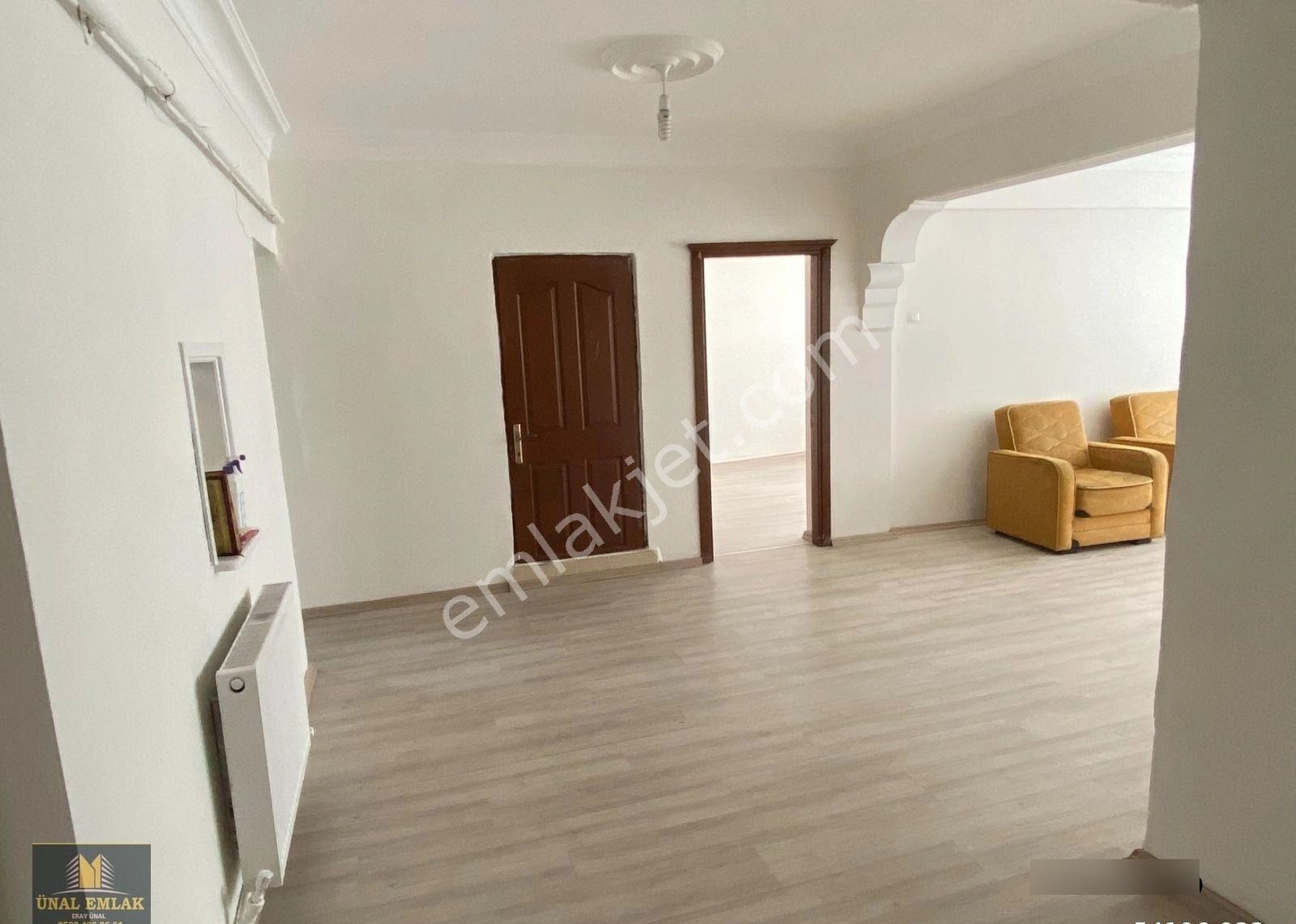 Ünal Emlak'tan Bandırma Pazartesi Paz.içi 3+1 Arakat Kombili Daire - Görsel 4