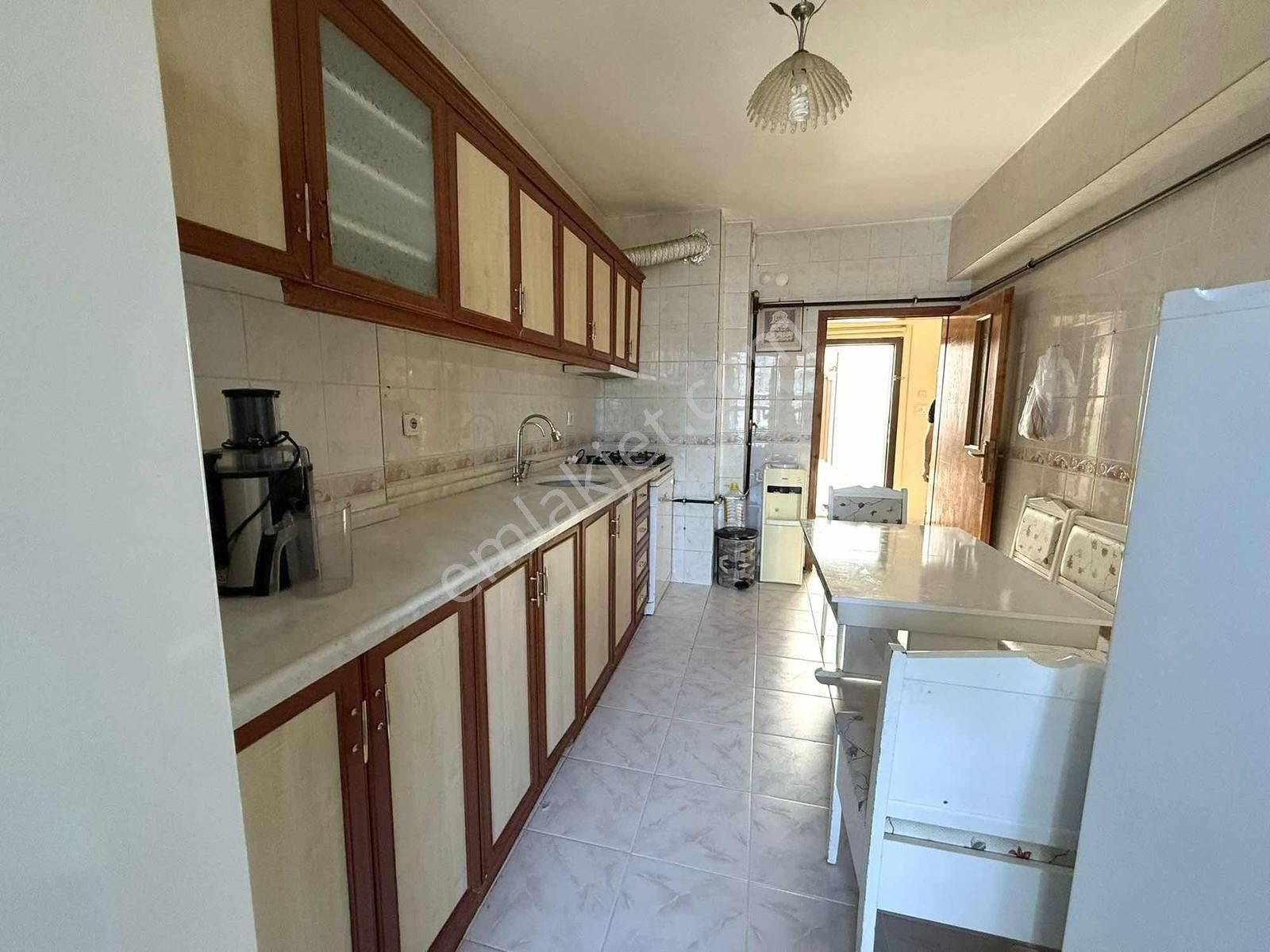 Şentürk Gayrimenkul'den**köşe Başı**güney Doğu Cephe Daire! - Görsel 2