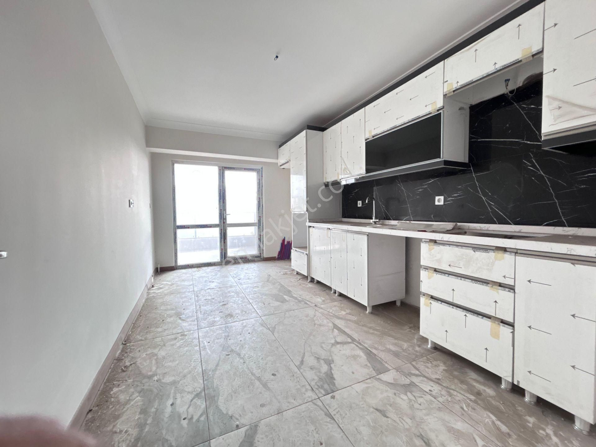 Lider Emlak'tan Güneşevlerde 8. Katta 3+1 Satılık Daire - Görsel 7