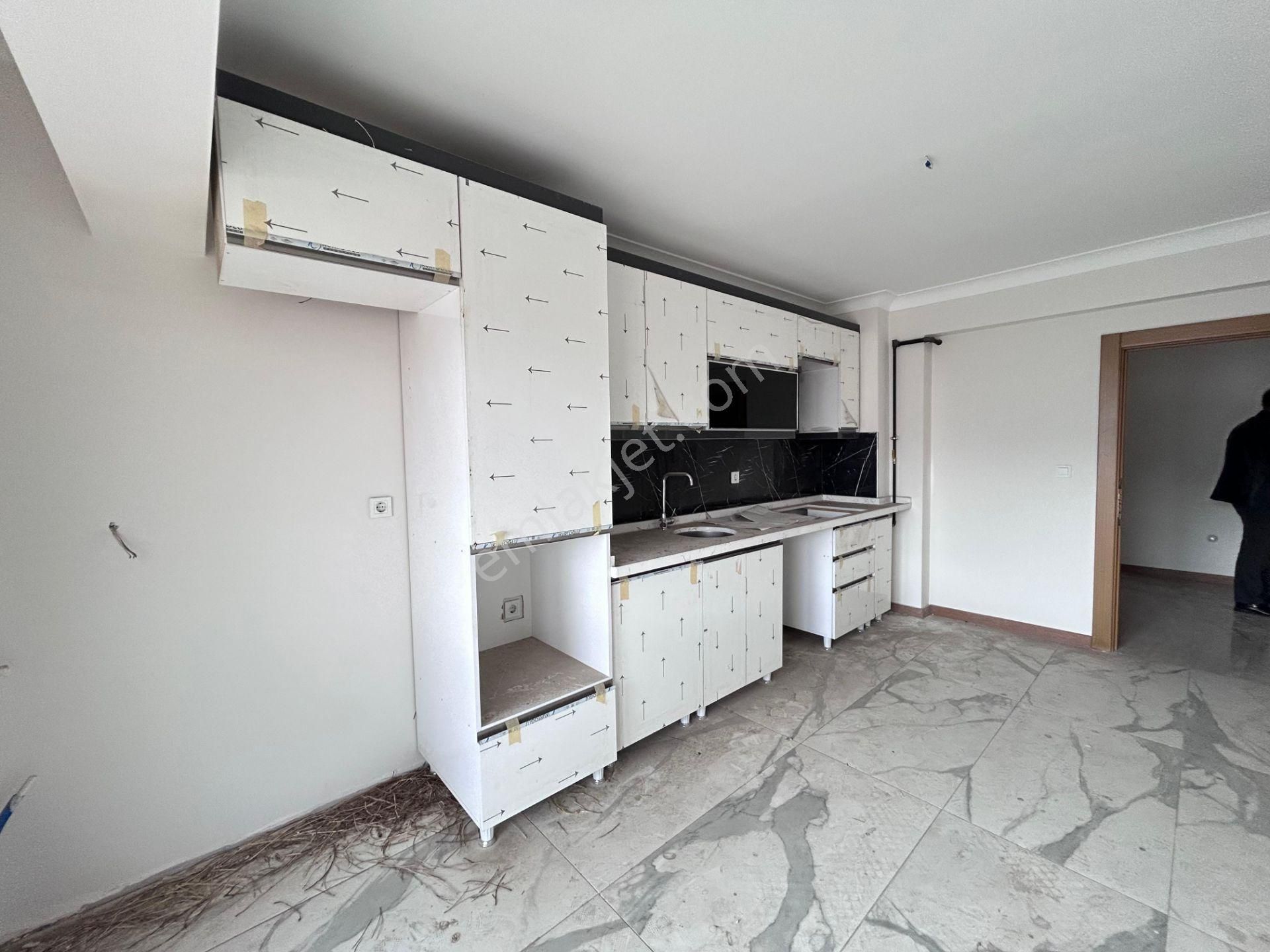 Lider Emlak'tan Güneşevlerde 8. Katta 3+1 Satılık Daire - Görsel 6